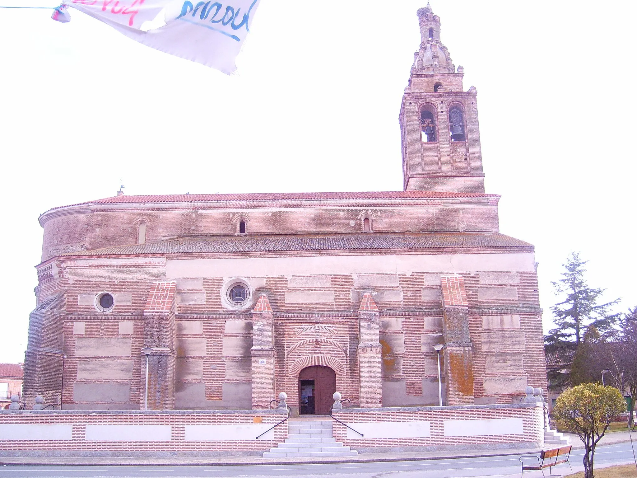 Photo showing: Church of Rágama — of Mudéjar style, in Rágama, the Province of Salamanca, Castile and León.