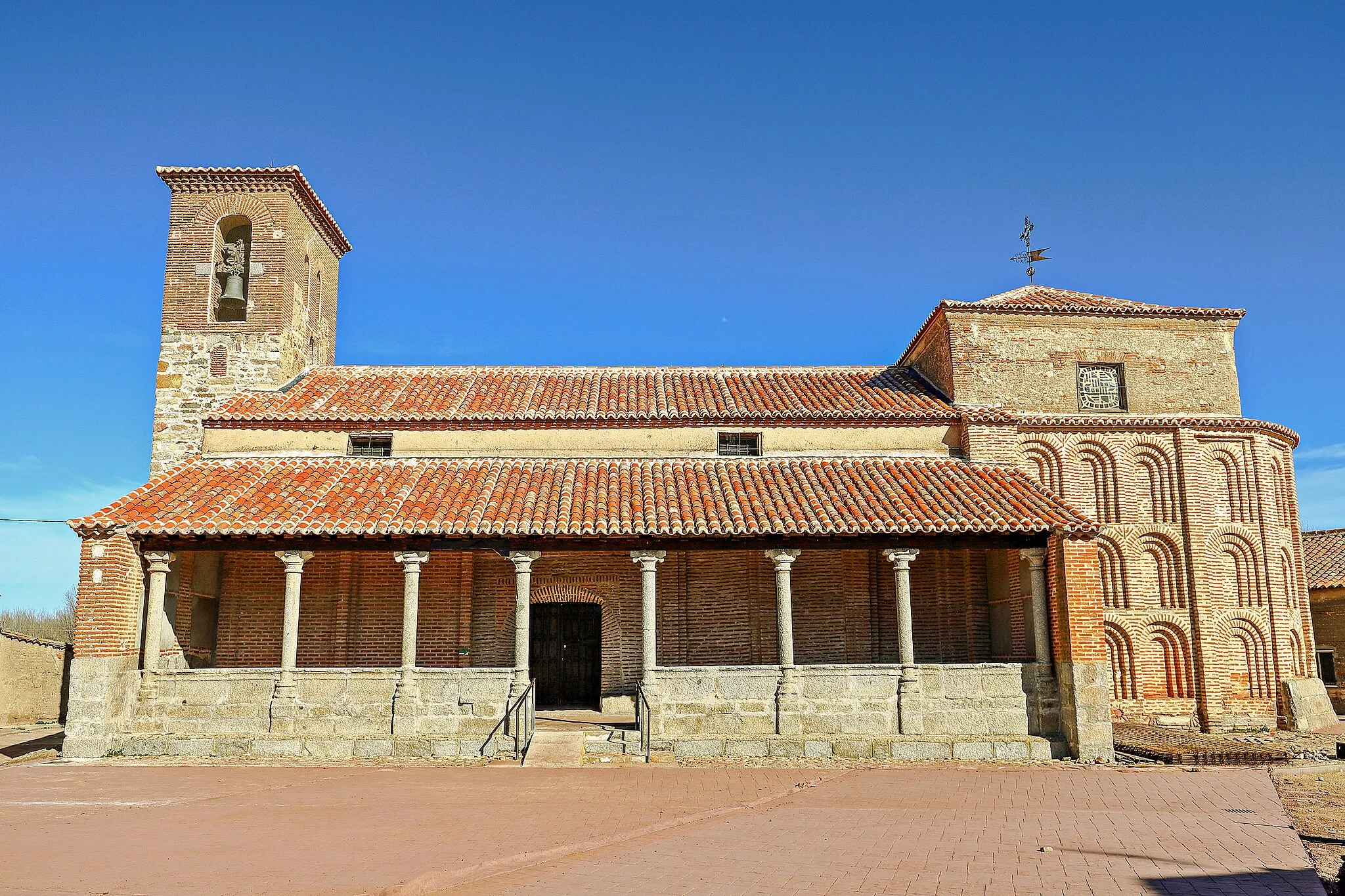 Photo showing: Gajates es un municipio de la comarca Tierra de Alba, en la provincia de Salamanca.
