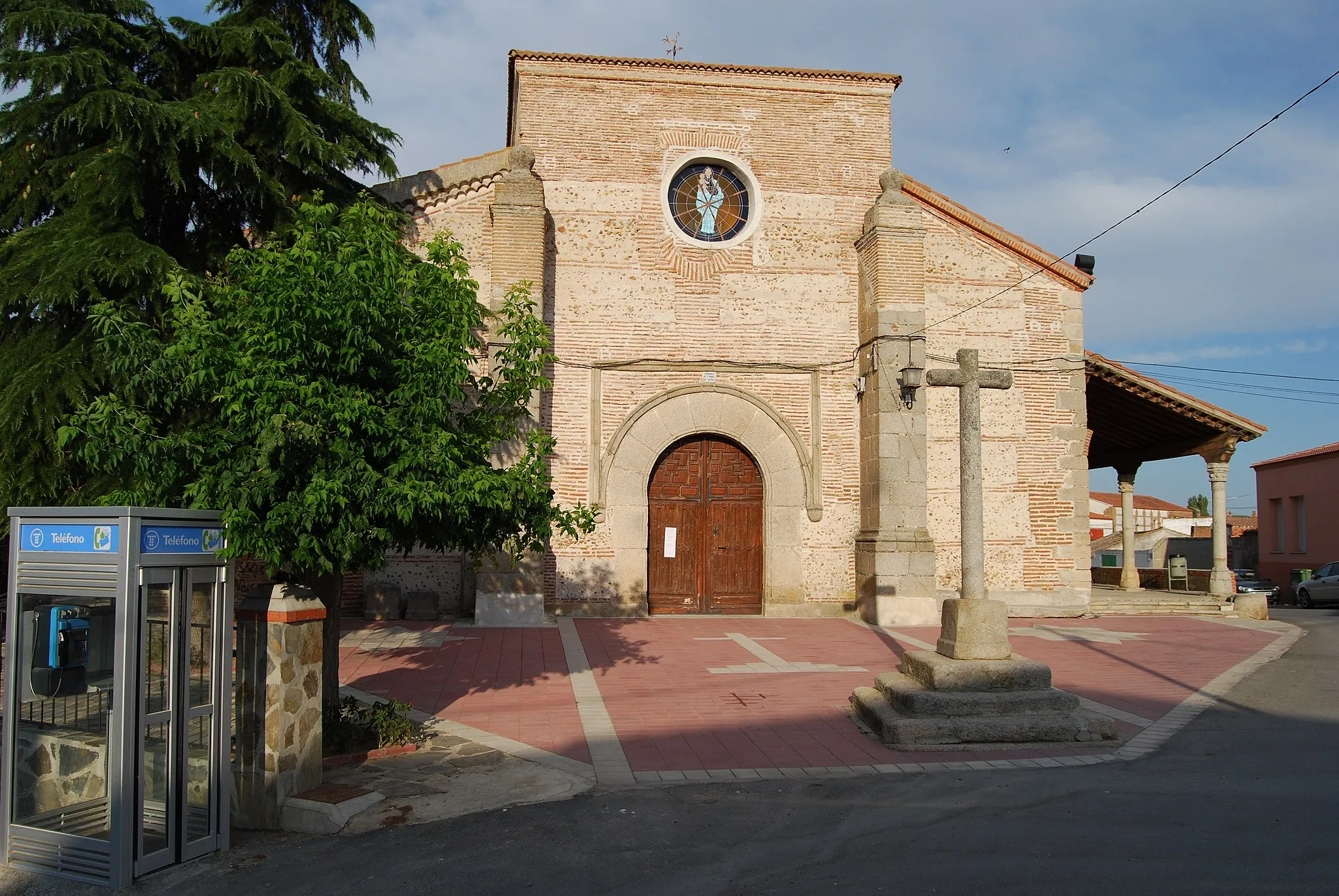 Photo showing: Church of Santa María del Castillo in Flores de Ávila