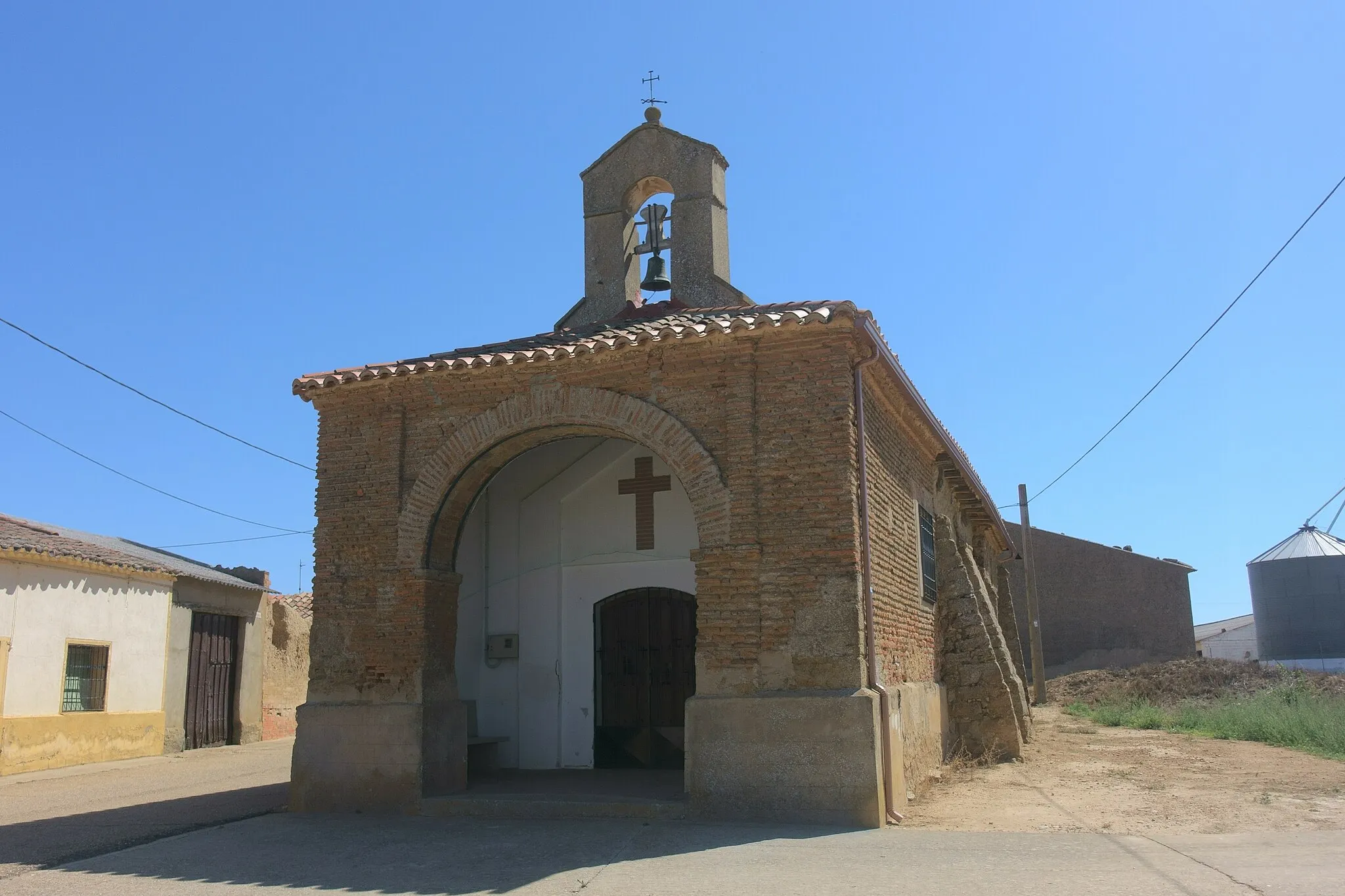 Photo showing: Ermita del Cristo de la Luz, Quintanilla del Olmo (Zamora, España).