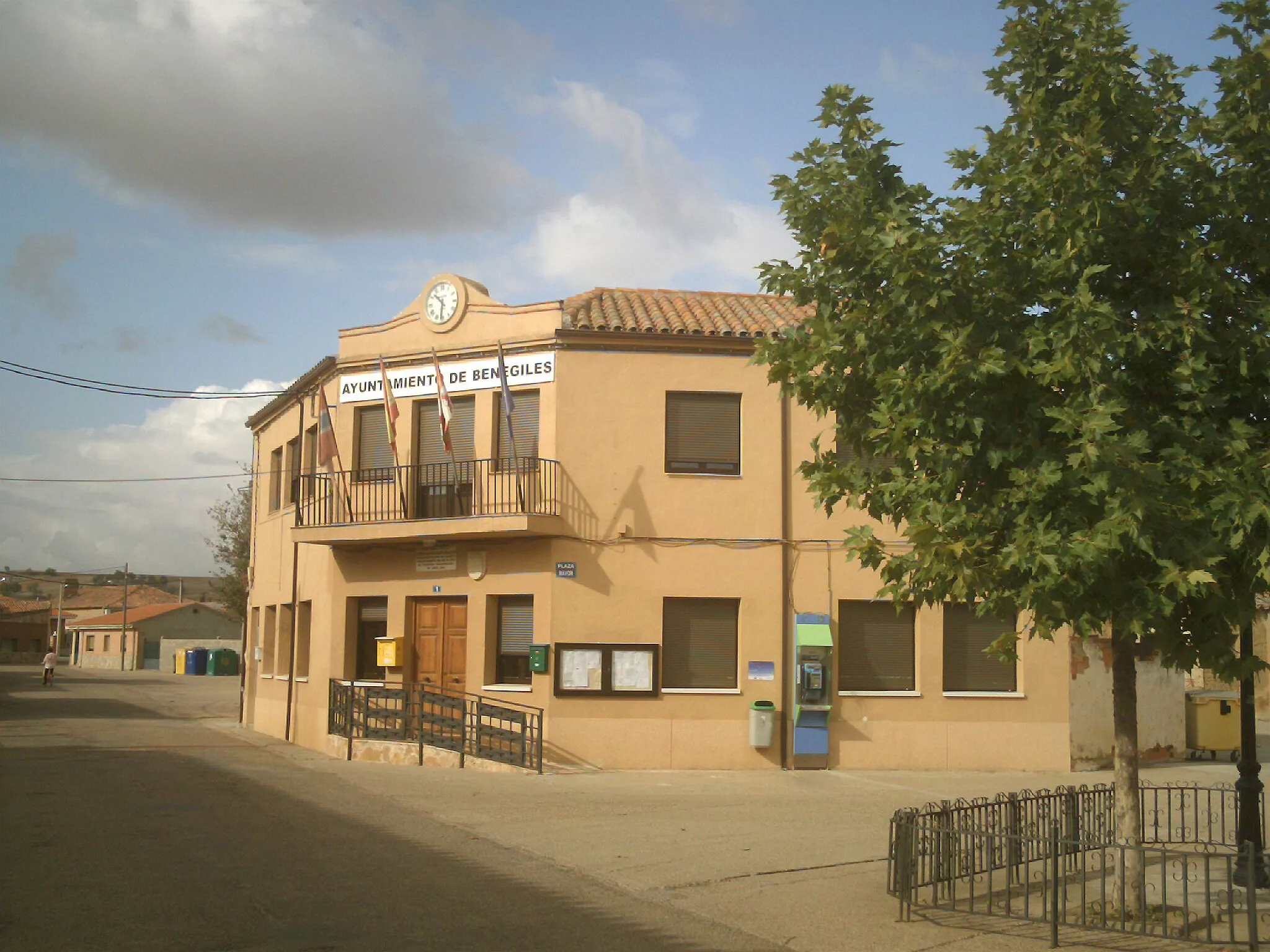 Photo showing: Ayuntamiento de Benegiles