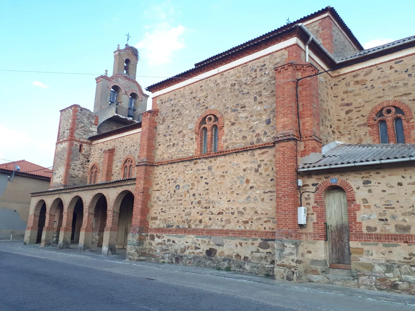 Photo showing: Iglesia Sta. Mª de la Isla