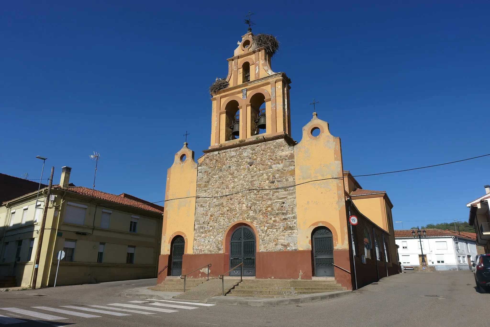 Photo showing: Iglesia de San Andrés Apóstol, en Cimanes del Tejar (León, España).