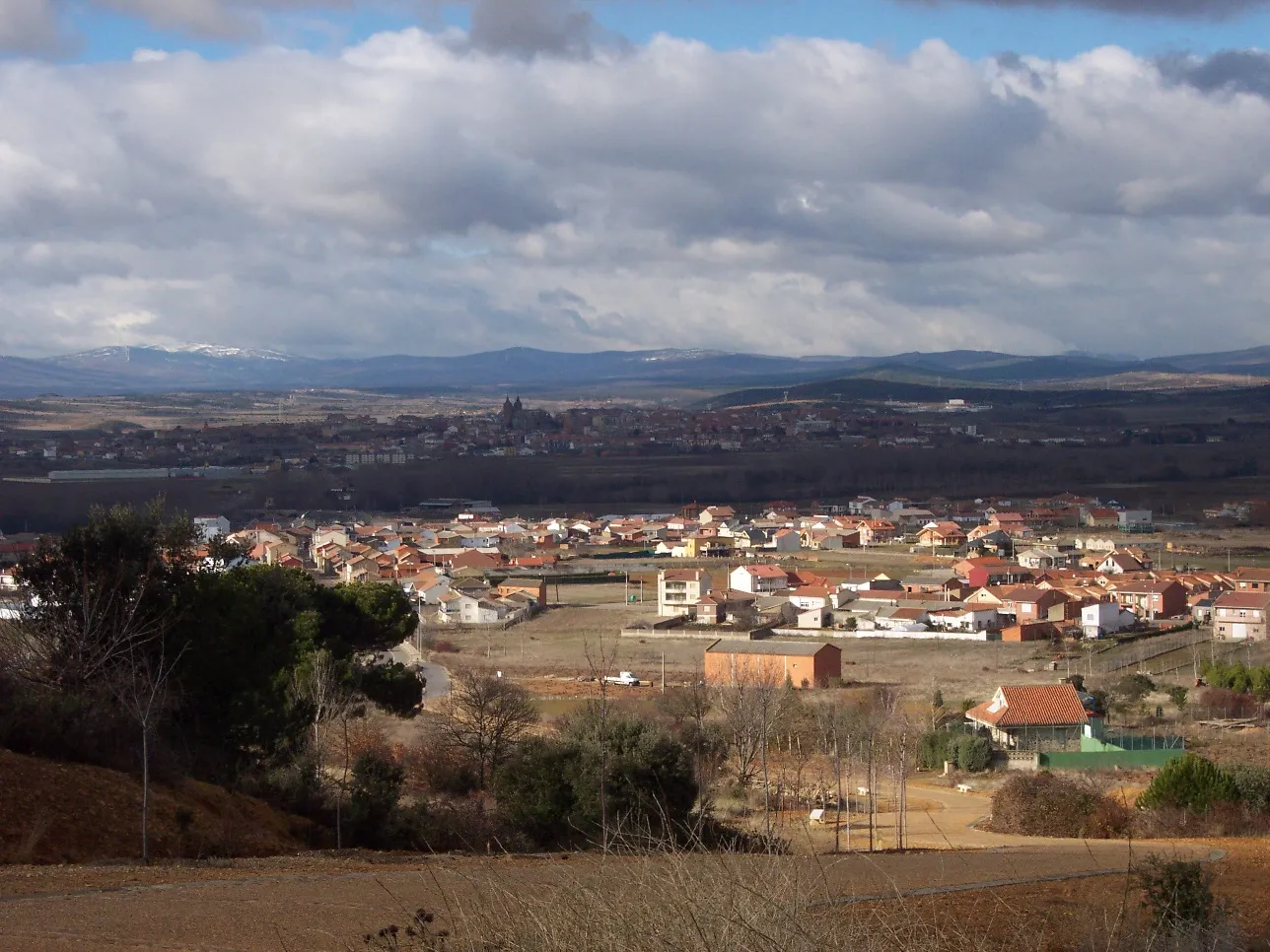 Photo showing: Vista de San Justo de la Vega.