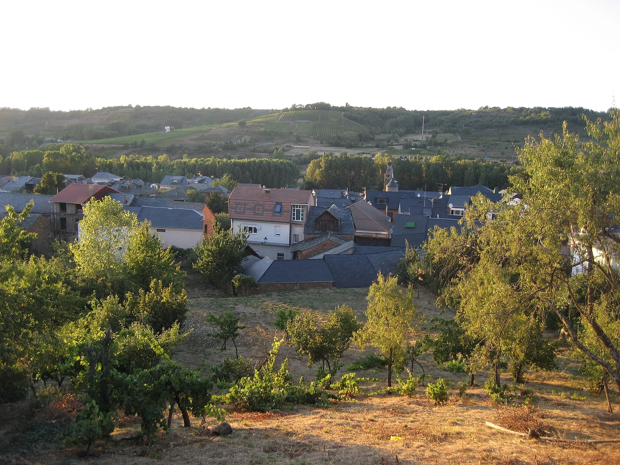 Photo showing: Vista panorámica de Albares de la Ribera