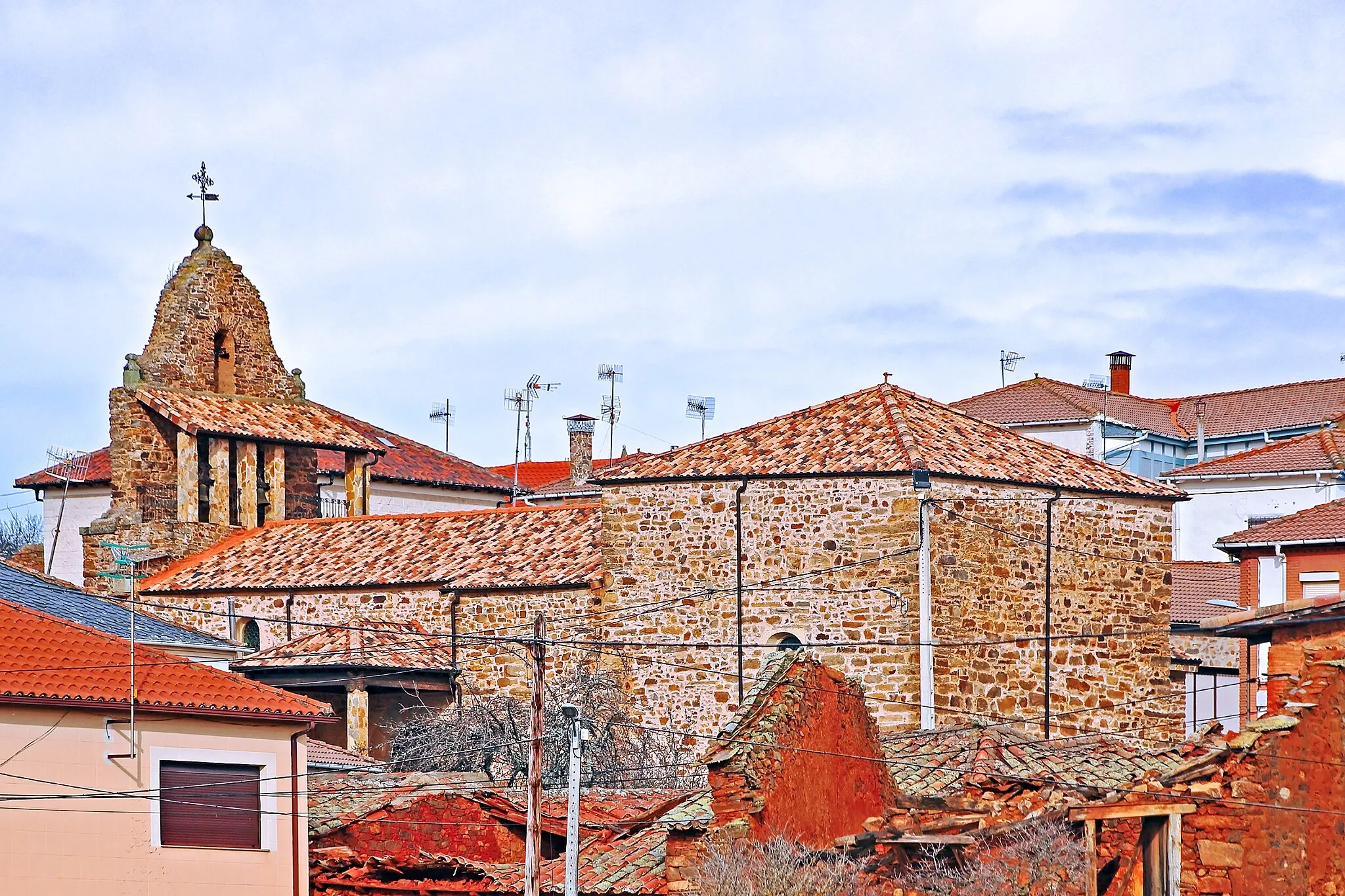 Photo showing: Combarros es una villa, perteneciente al municipio de Brazuelo, en la comarca de La Maragatería, provincia de León.