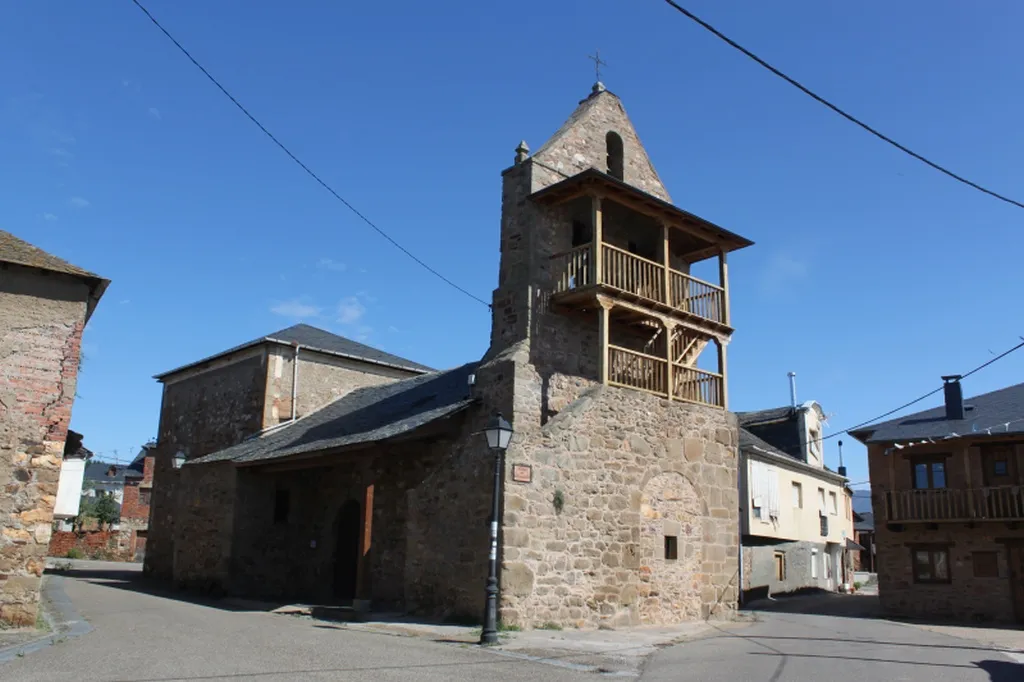 Photo showing: Rodanillo - Church of San Antolín