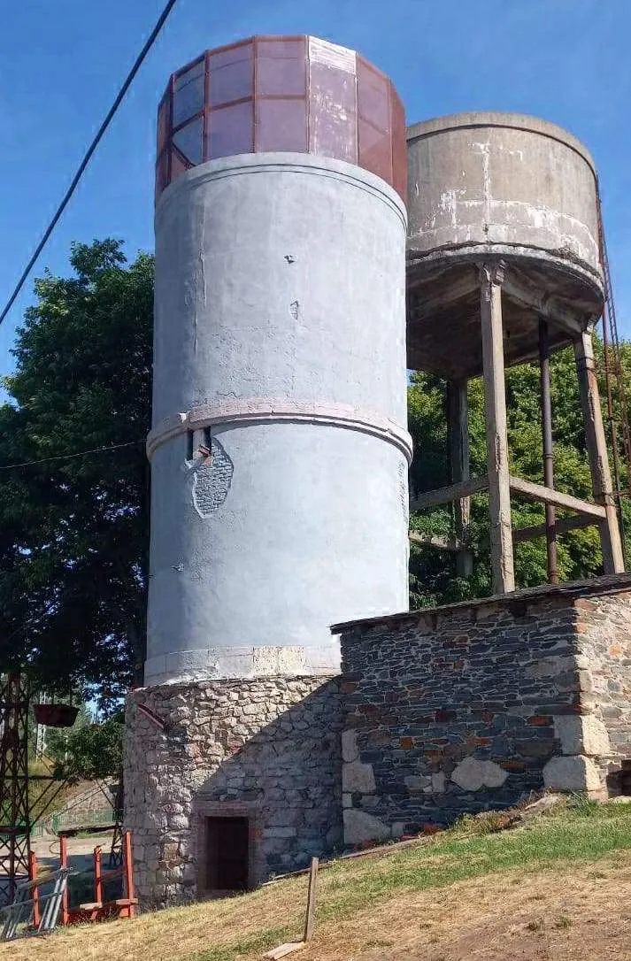 Photo showing: Antigua mina de carbón El Rinconín, en Brañuelas (Villagatón, León)