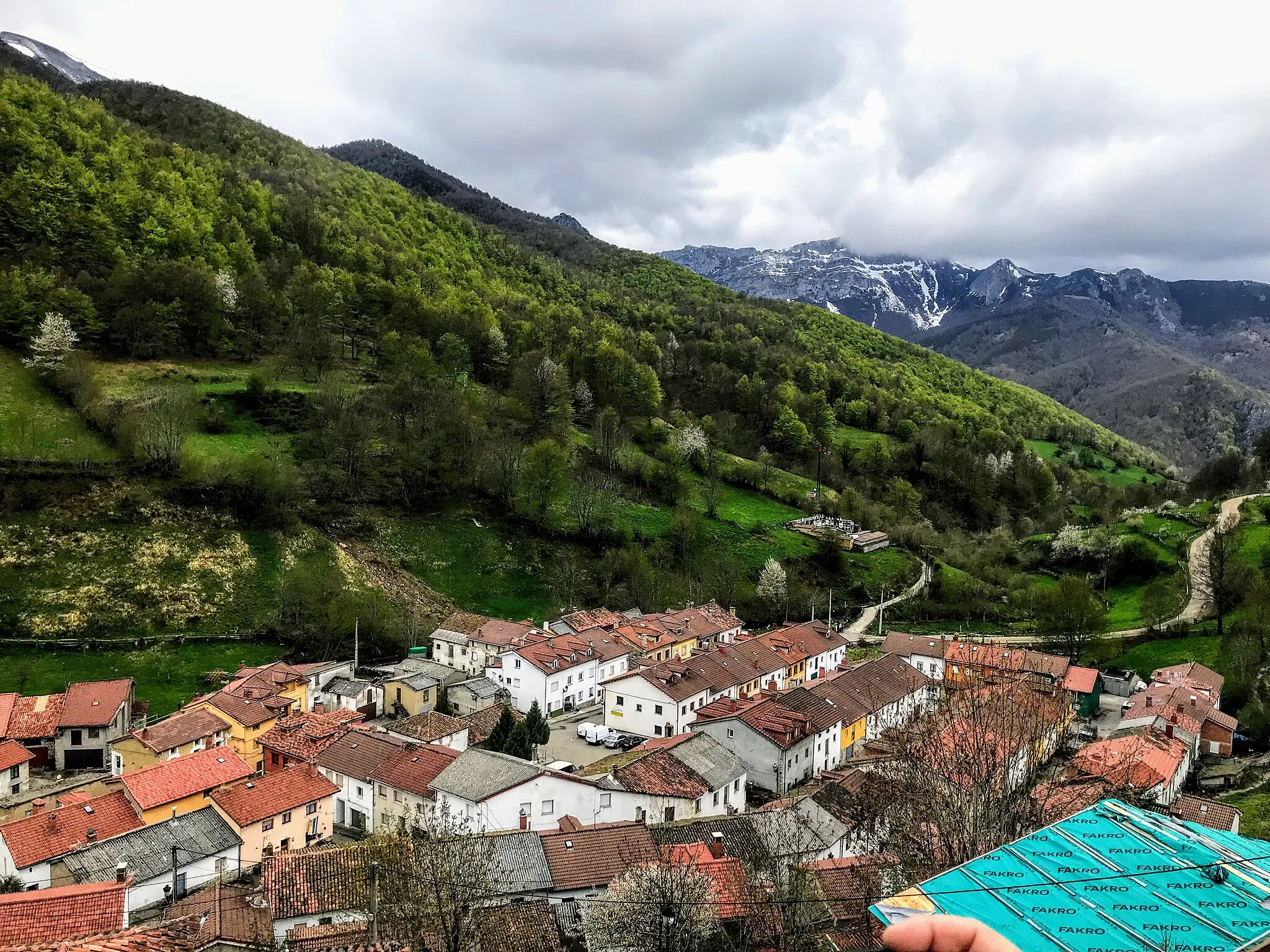 Photo showing: A view of Tarna.