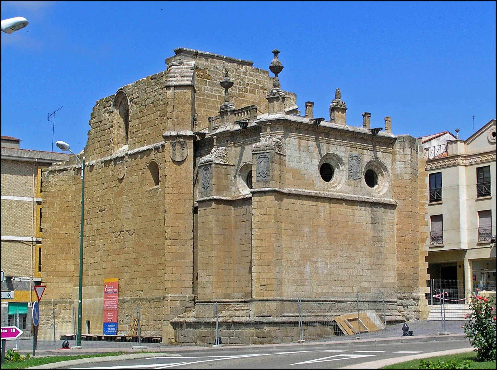 Photo showing: Ruinas del Convento de San Francisco. Ciudad Rodrigo (provincia de Salamanca, España)