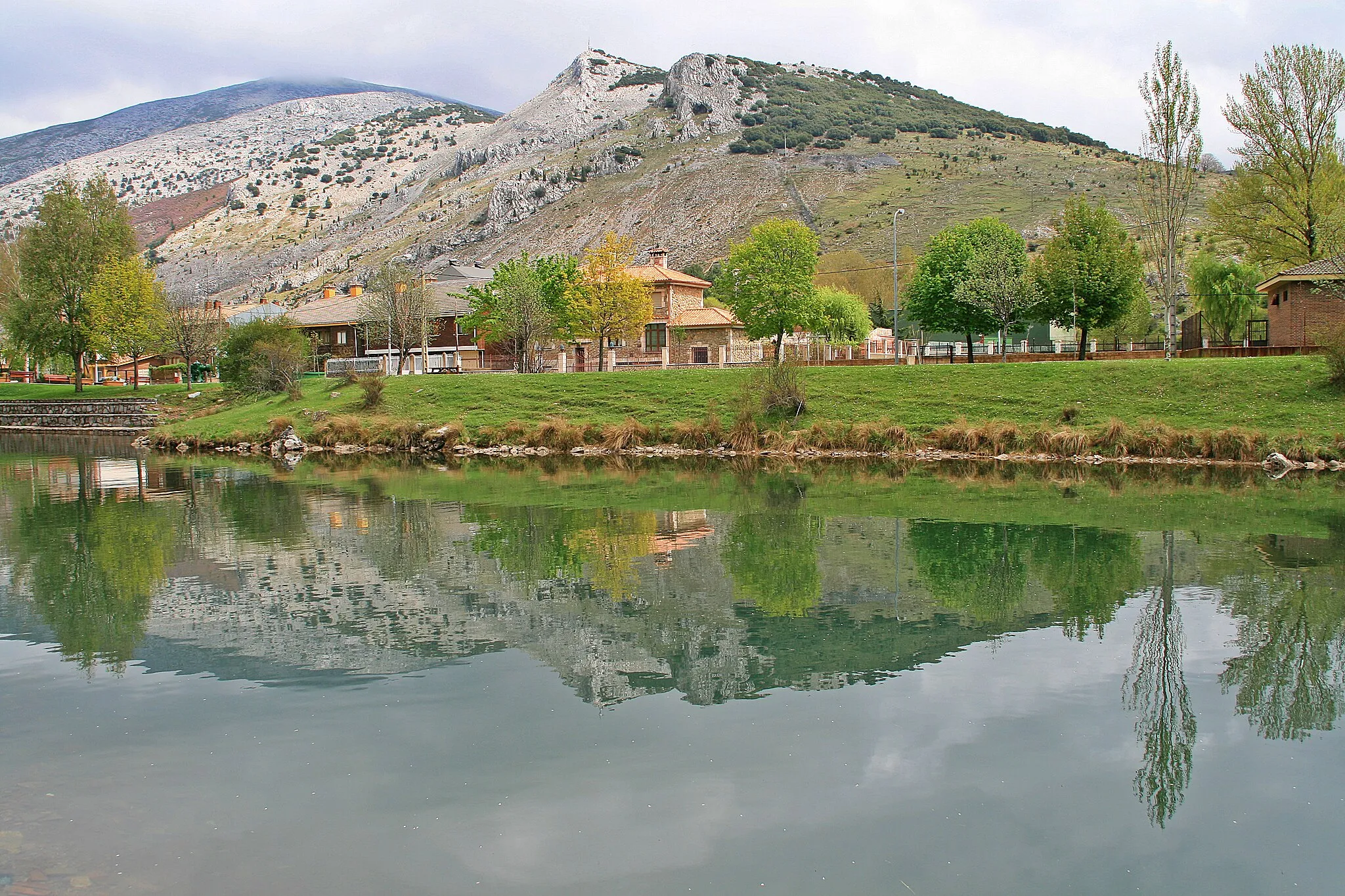 Photo showing: Velilla del Rió Carrión.Palencia.