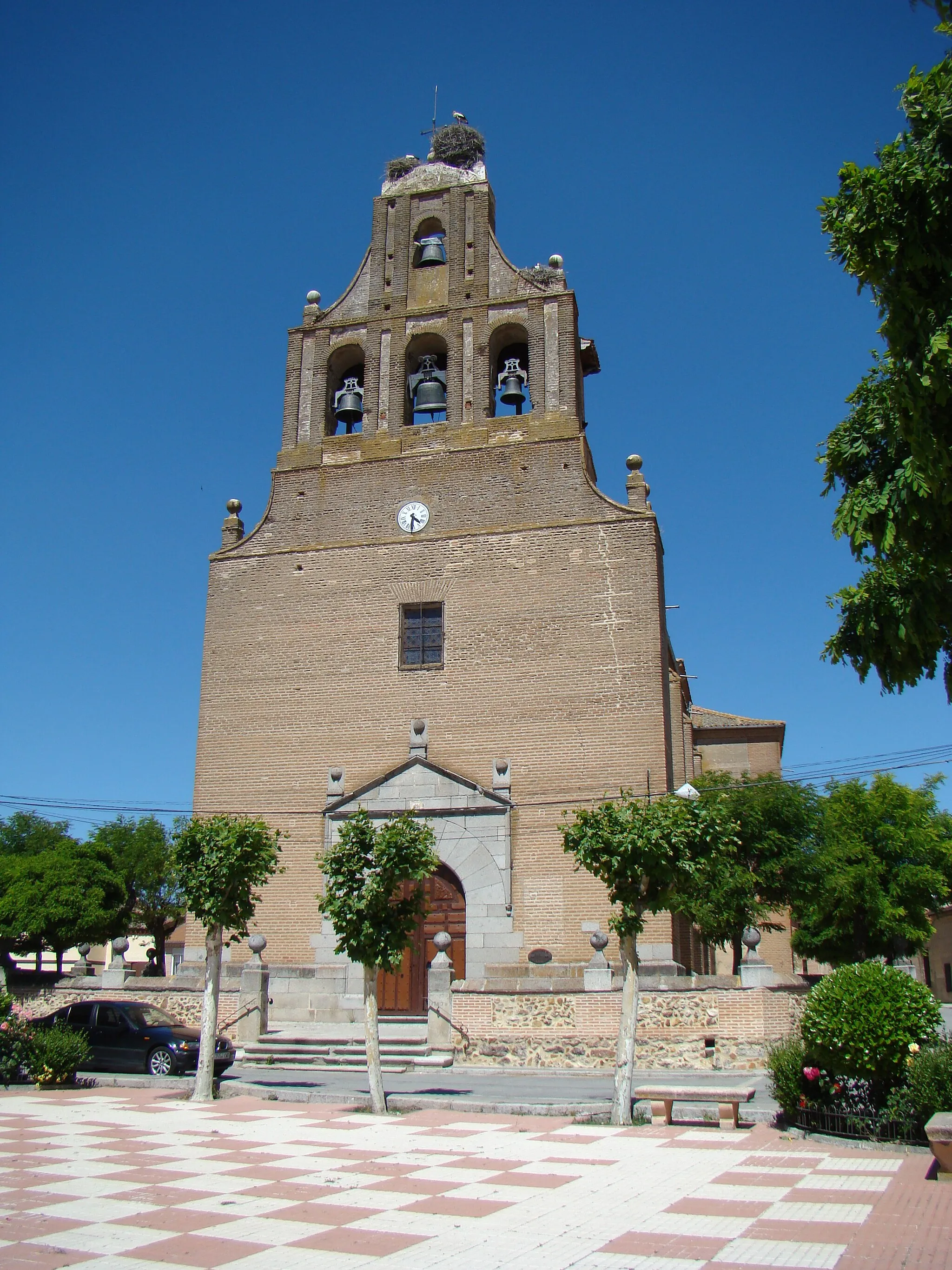 Photo showing: Municipio de Sangarcía en la provincia de Segovia. Iglesia de San Bartolomé, Bien de Interés Cultural.