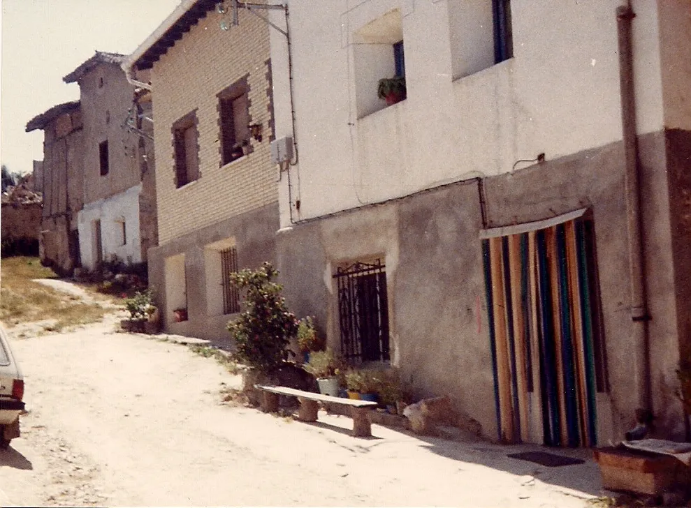 Photo showing: Calle La Flor en 1986