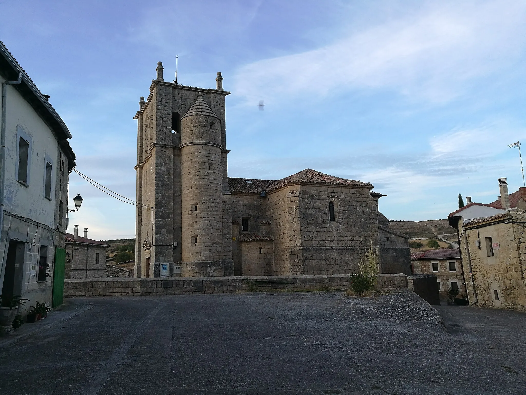 Photo showing: Villandiego, iglesia de santa Marina