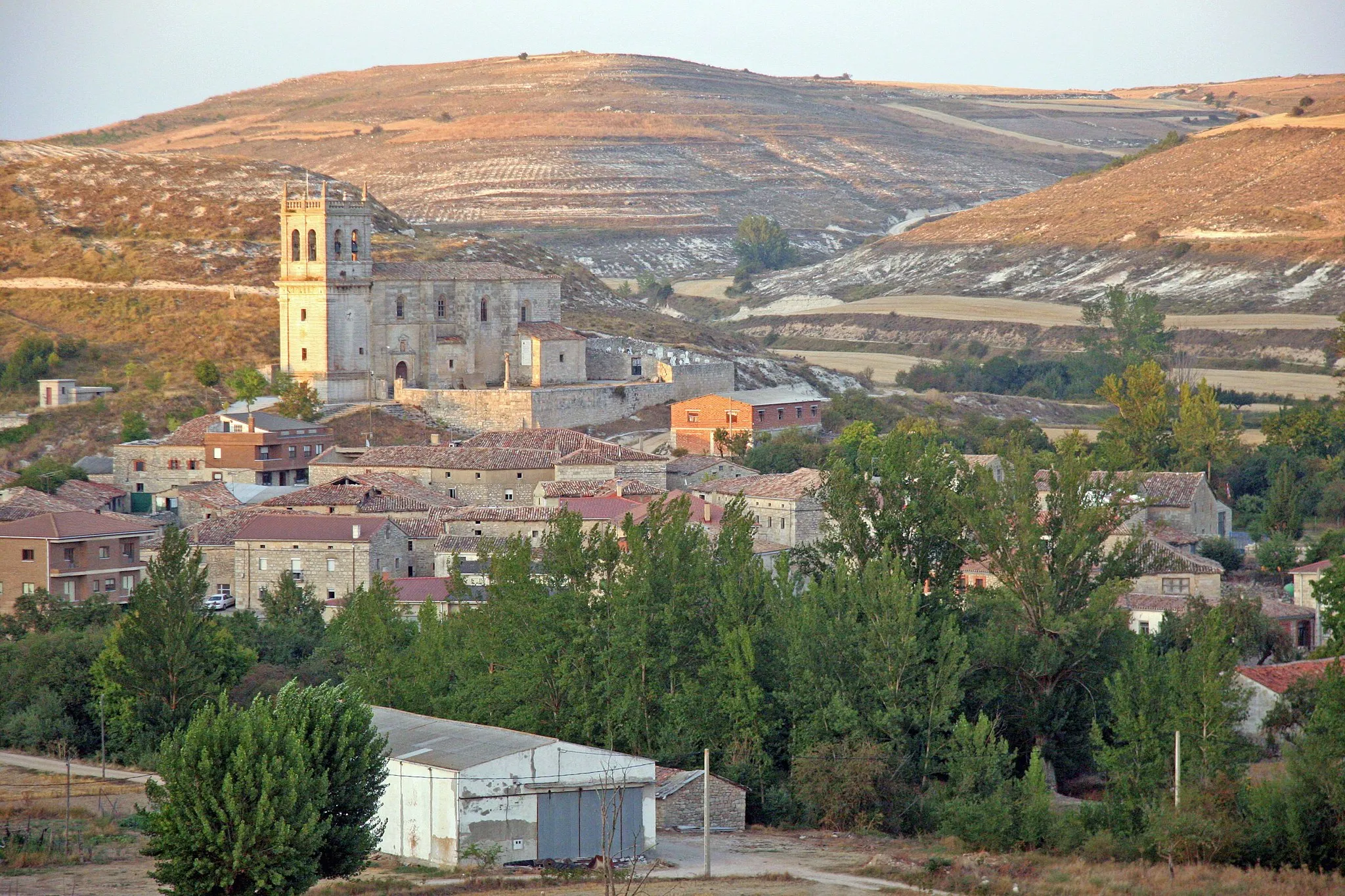 Photo showing: Tobar al atardecer