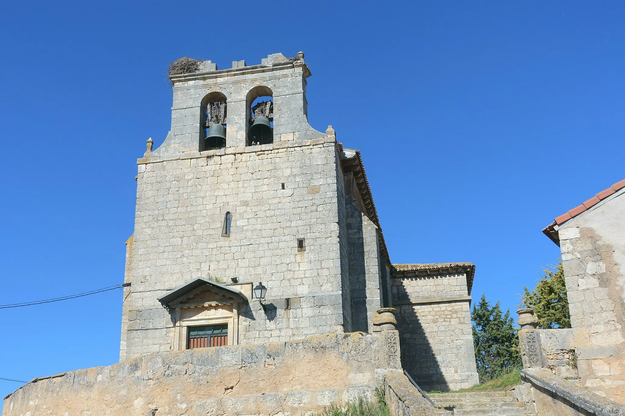 Photo showing: Iglesia de San Cosme y San Damián, Villangómez (Burgos, España).