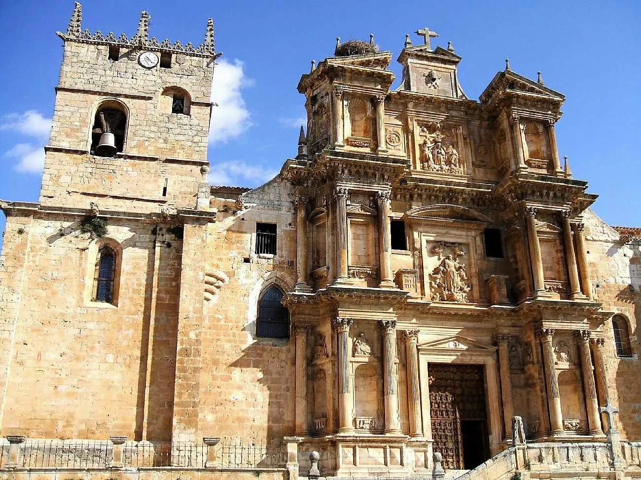 Photo showing: Iglesia de Nra. Sra. de la Asunción, Gumiel de Izán (Burgos)