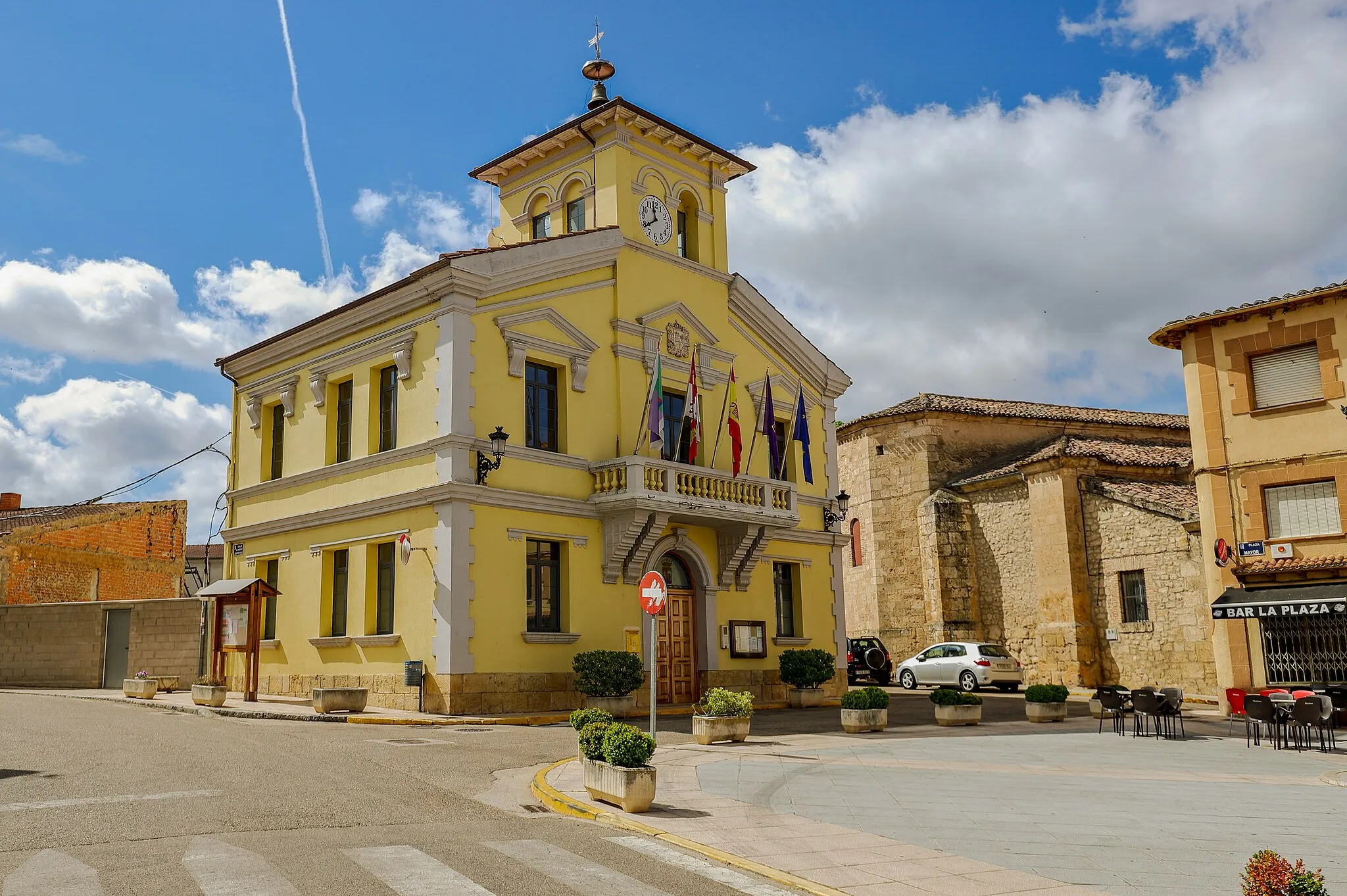 Photo showing: Villanueva de Gumiel es un municipio de la comarca Ribera del Duero, provincia de Burgos.