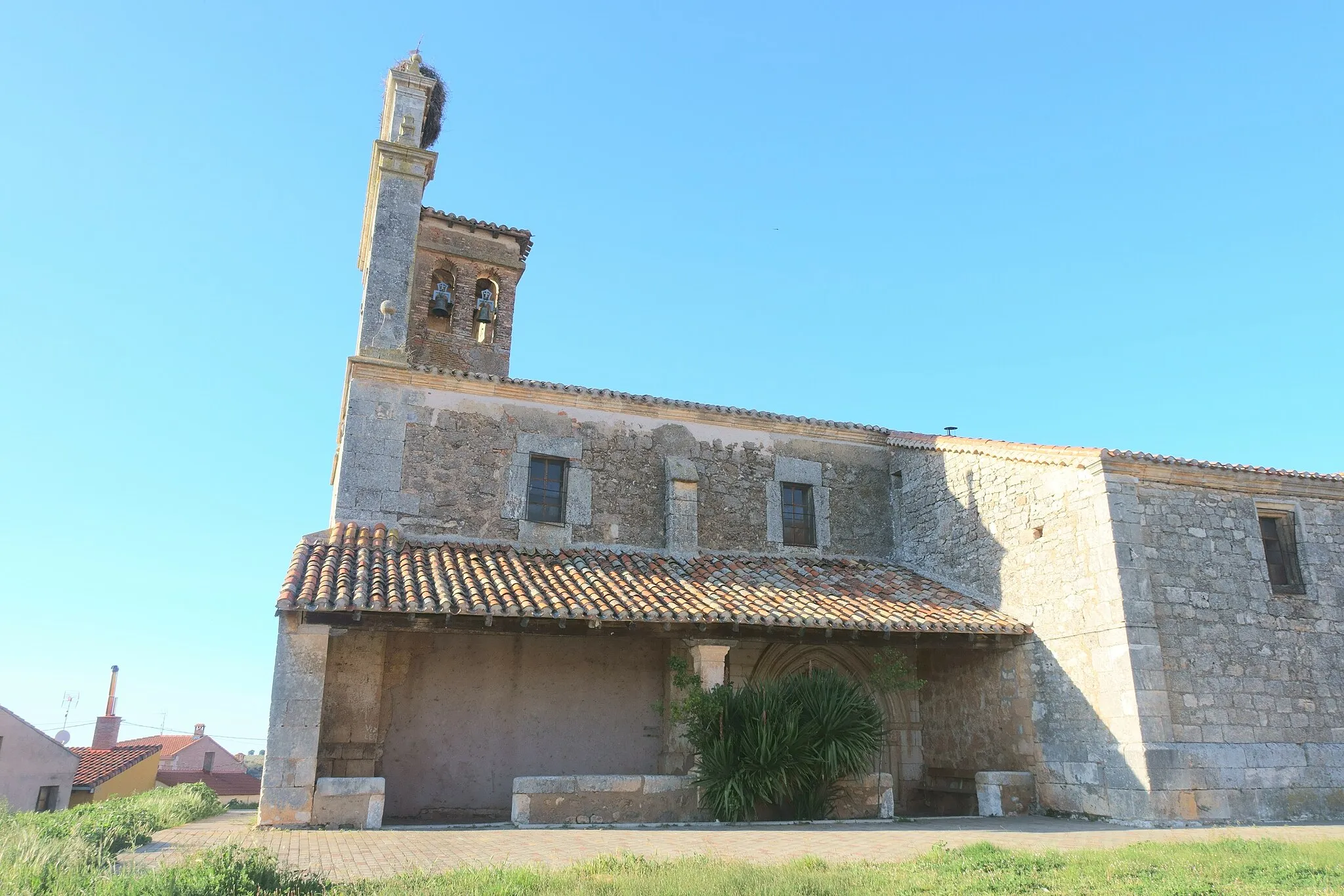 Photo showing: Iglesia de Santiago Apóstol, Torrecilla del Monte (Burgos, España).