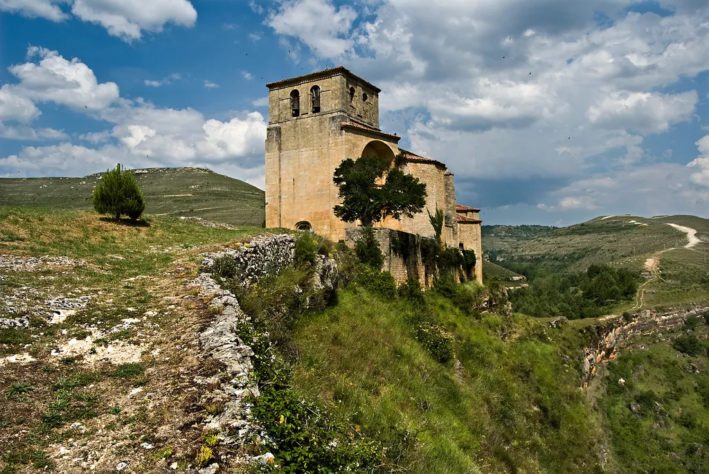 Photo showing: Church of Sedano, Burgos, Spain.