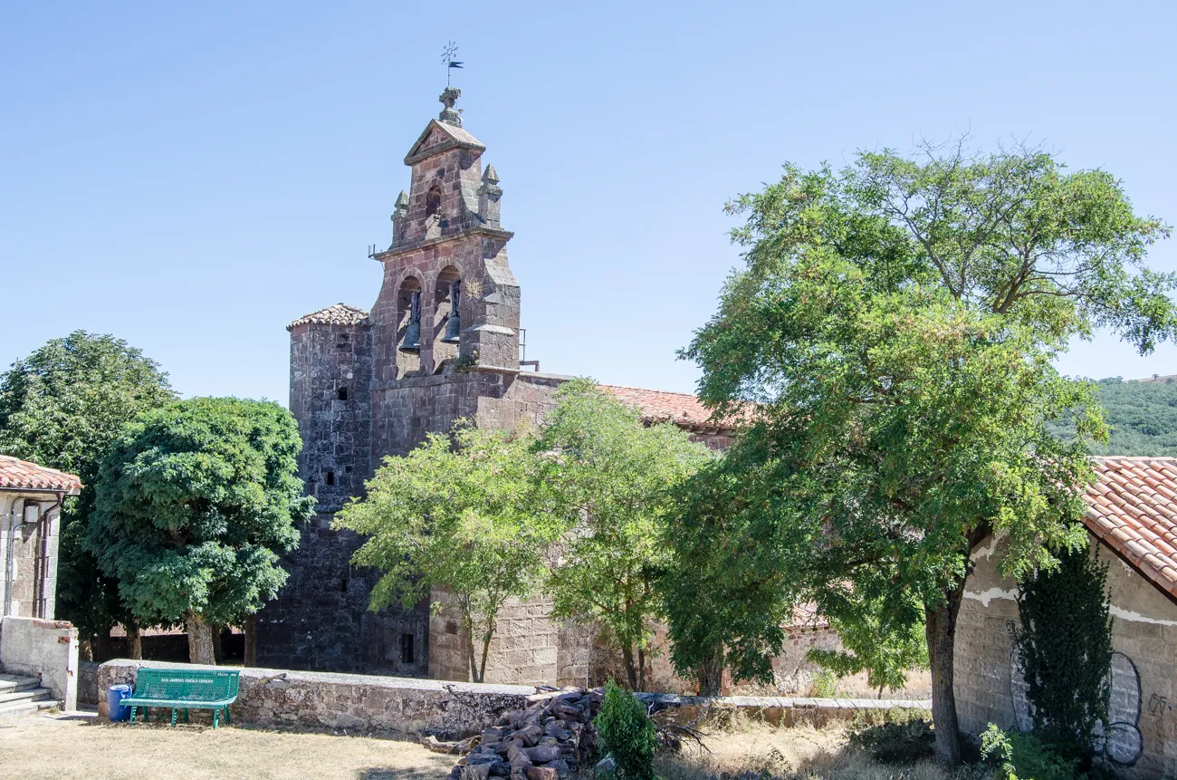 Photo showing: Urrez. Iglesia de la Natividad de Nuestra Señora. 2015