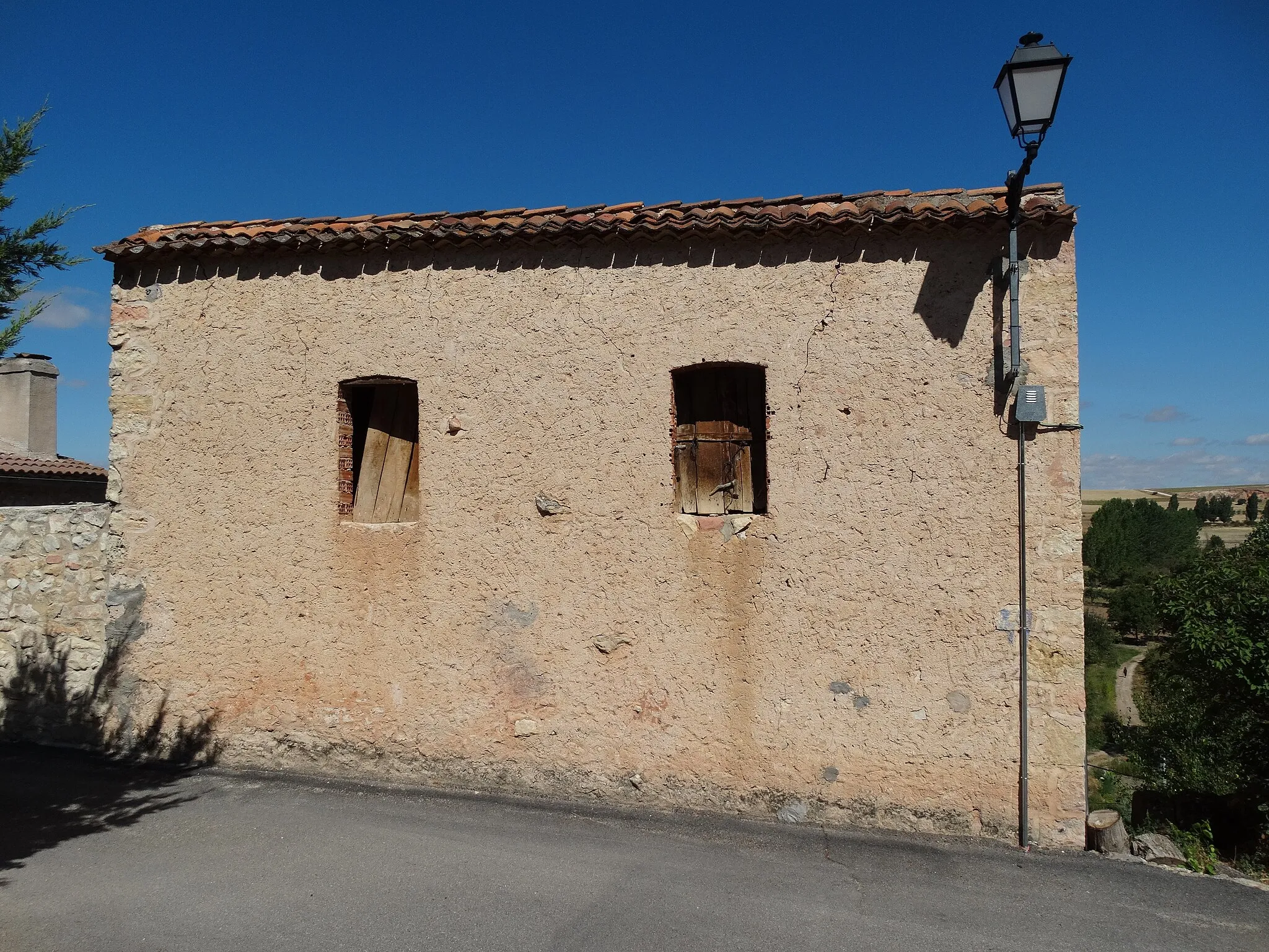 Photo showing: Caballar, Segovia (España). Urbanismo y arquitectura popular.