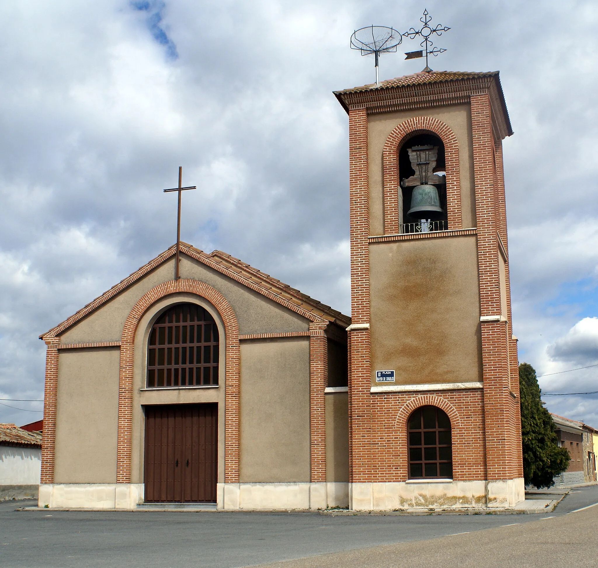 Photo showing: Church of St. Cyprian, Ciruelos de Coca, Segovia, Spain.