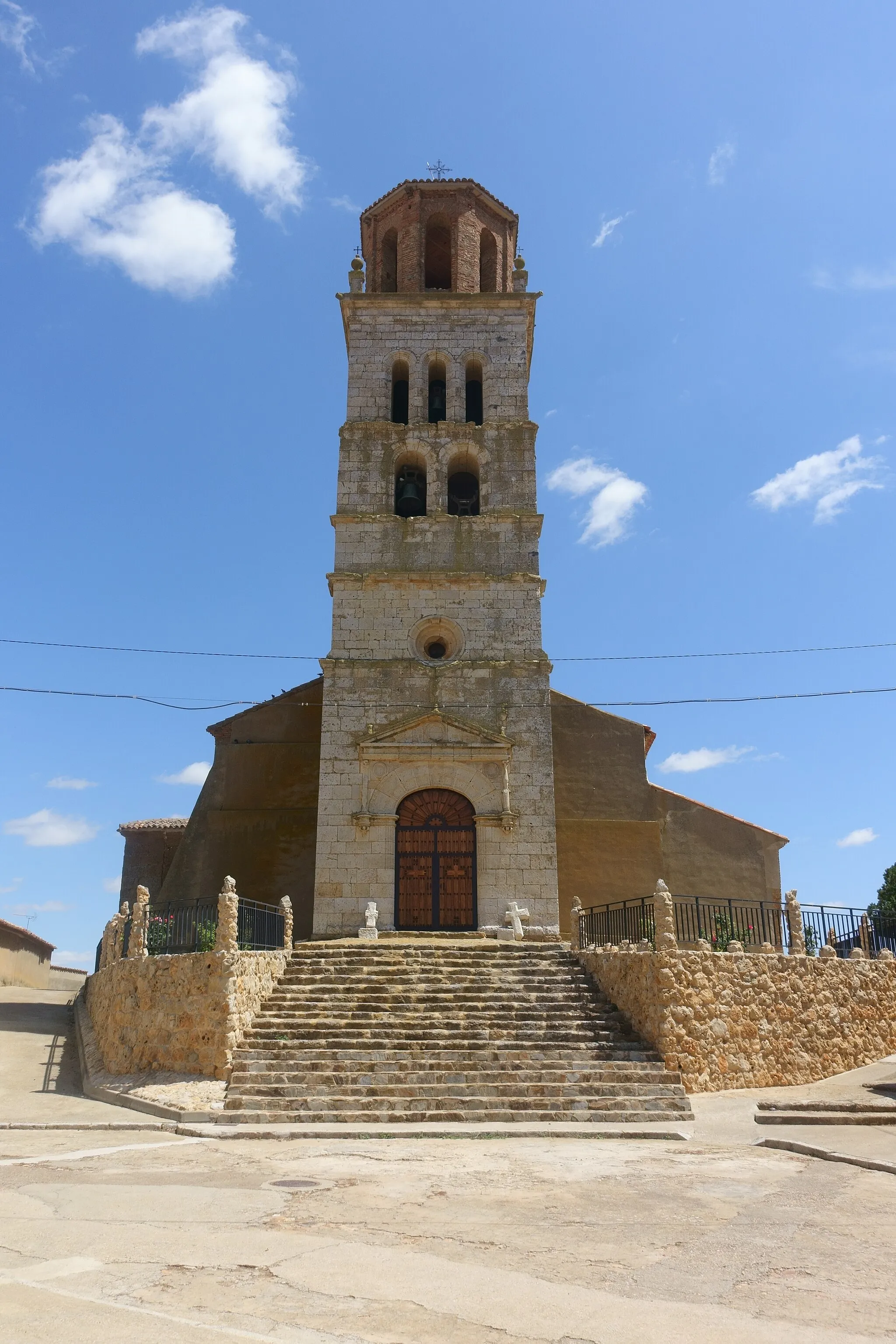 Photo showing: Iglesia de San Pelayo, Barcial de la Loma (Valladolid, España).