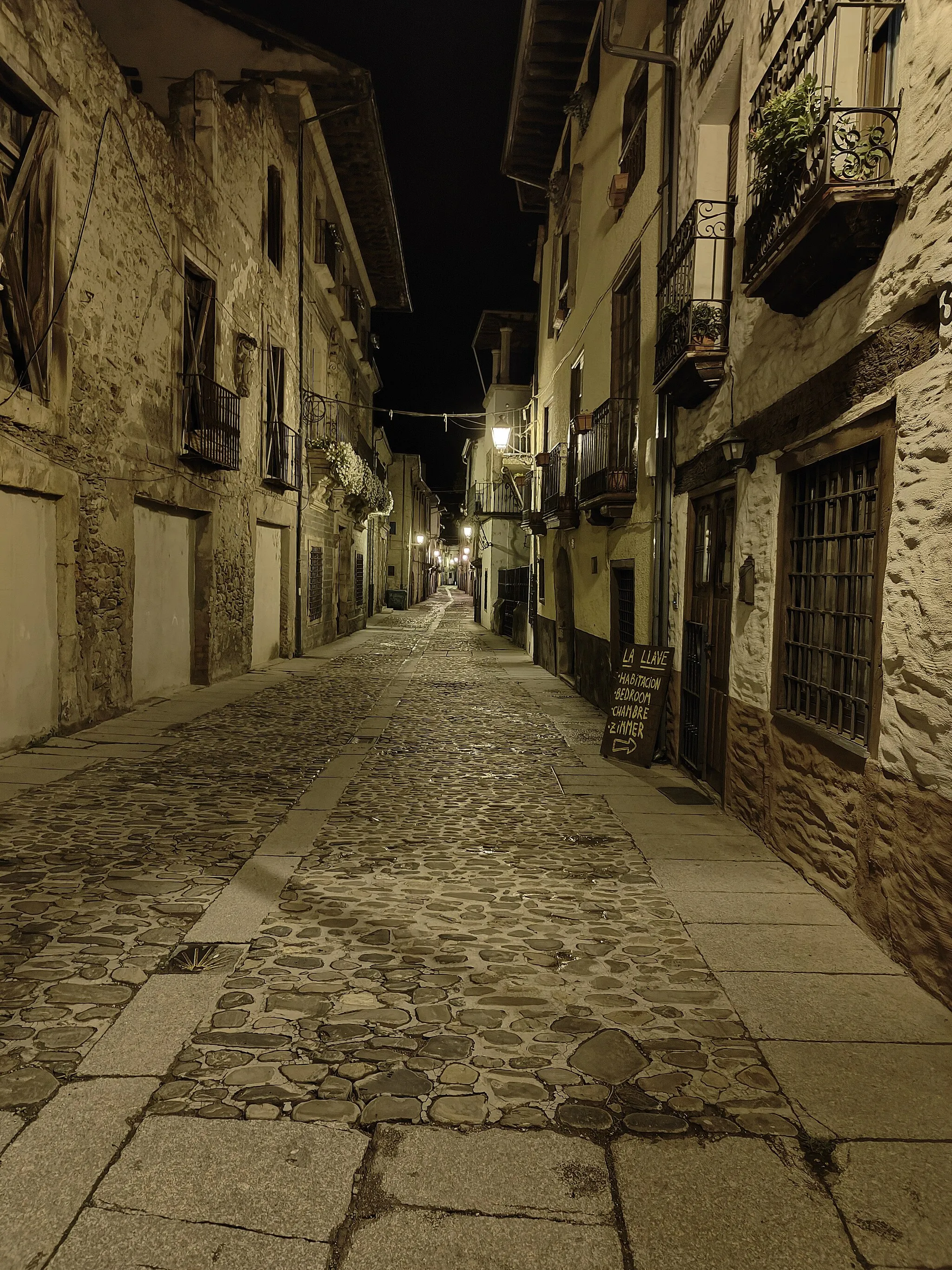 Photo showing: Water Street -Villafranca del Bierzo-Leon-Spain