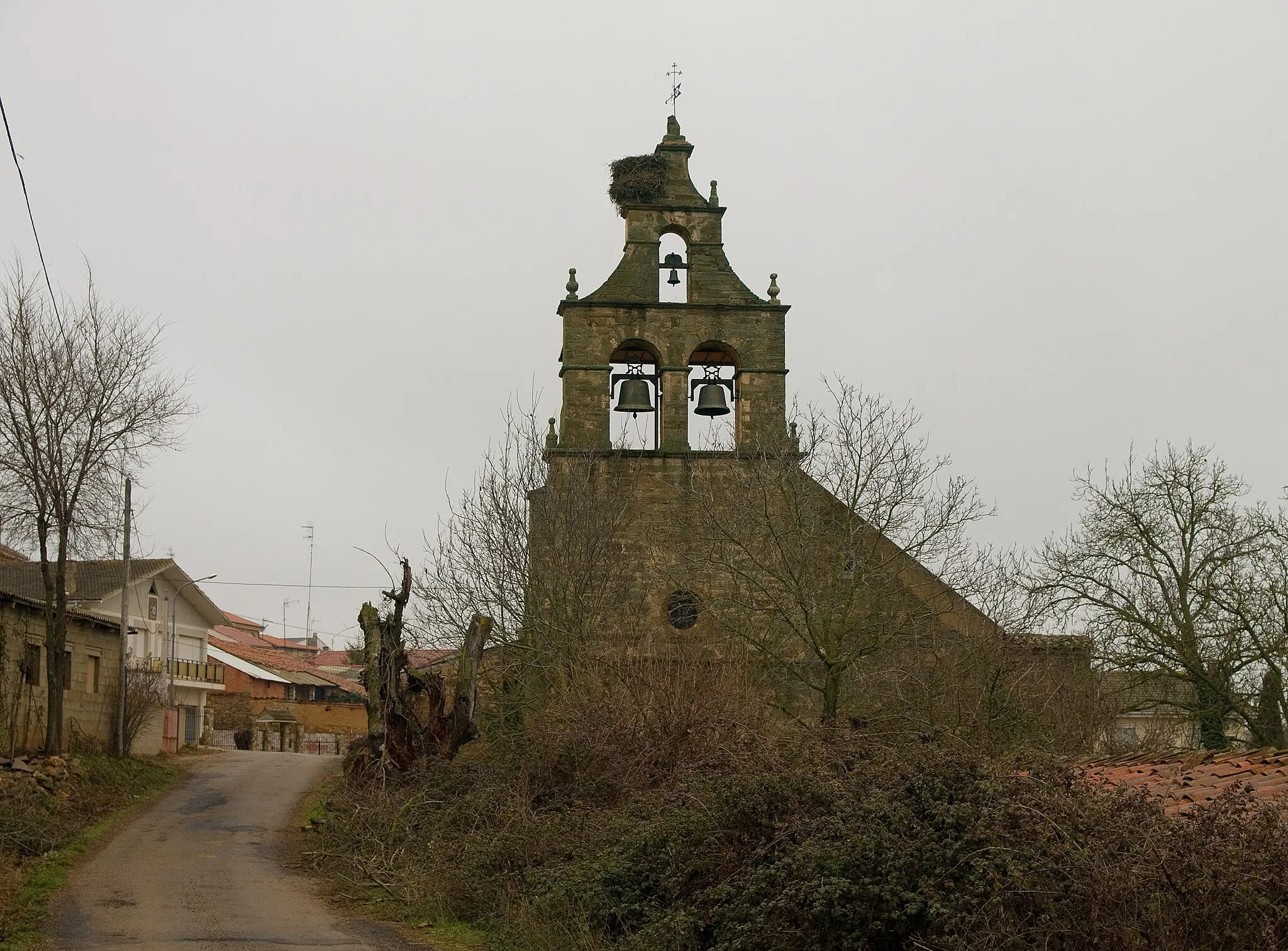 Photo showing: Church in Castrocalbón, province of León, Spain