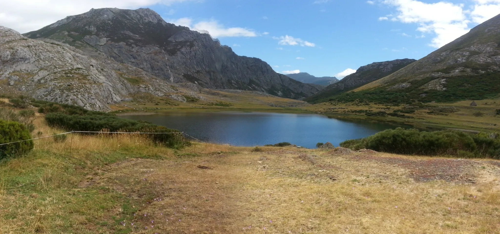 Photo showing: Vista del Lago de Isoba