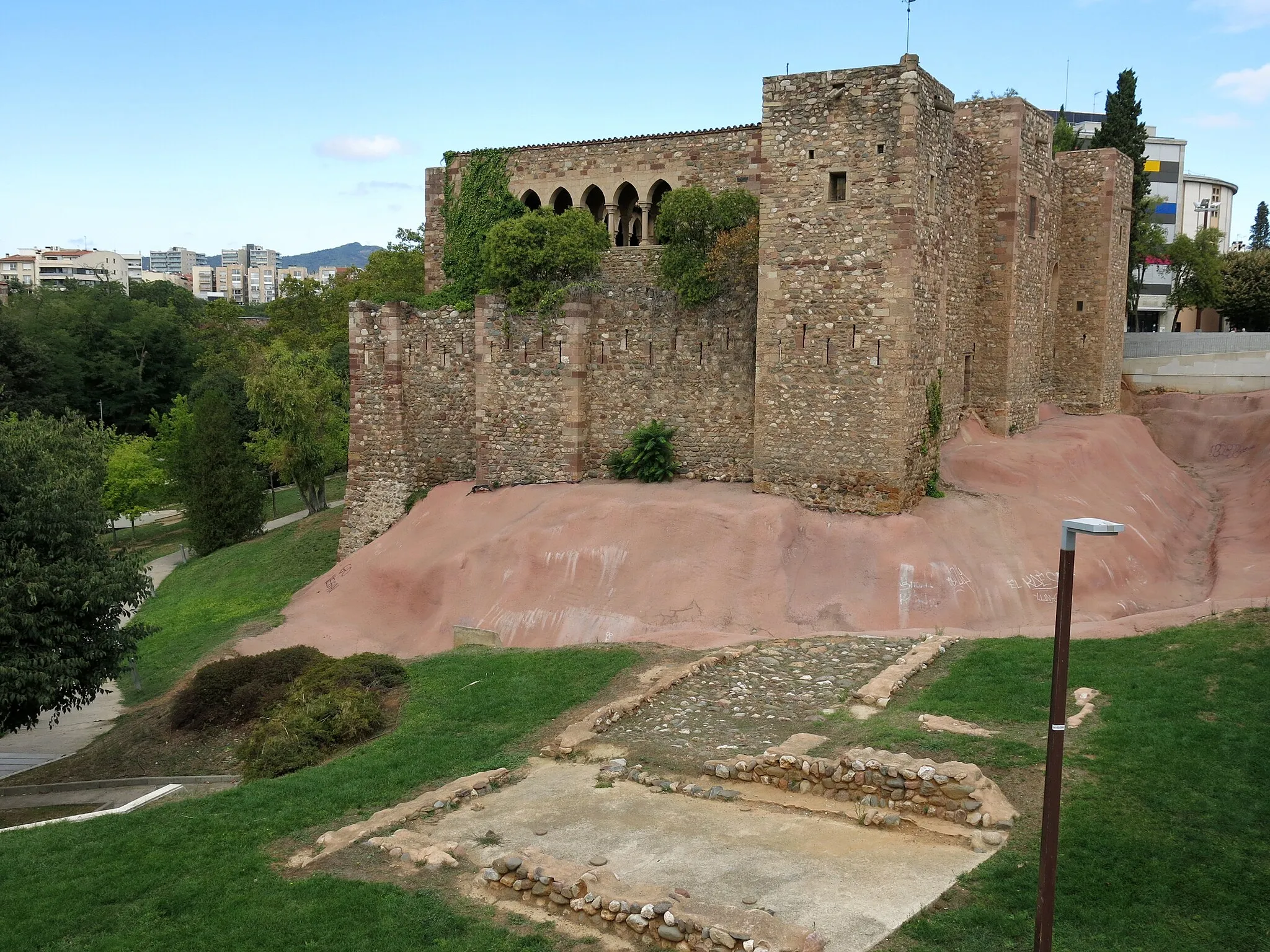 Photo showing: Castell cartoixa de Vallparadís (Terrassa)