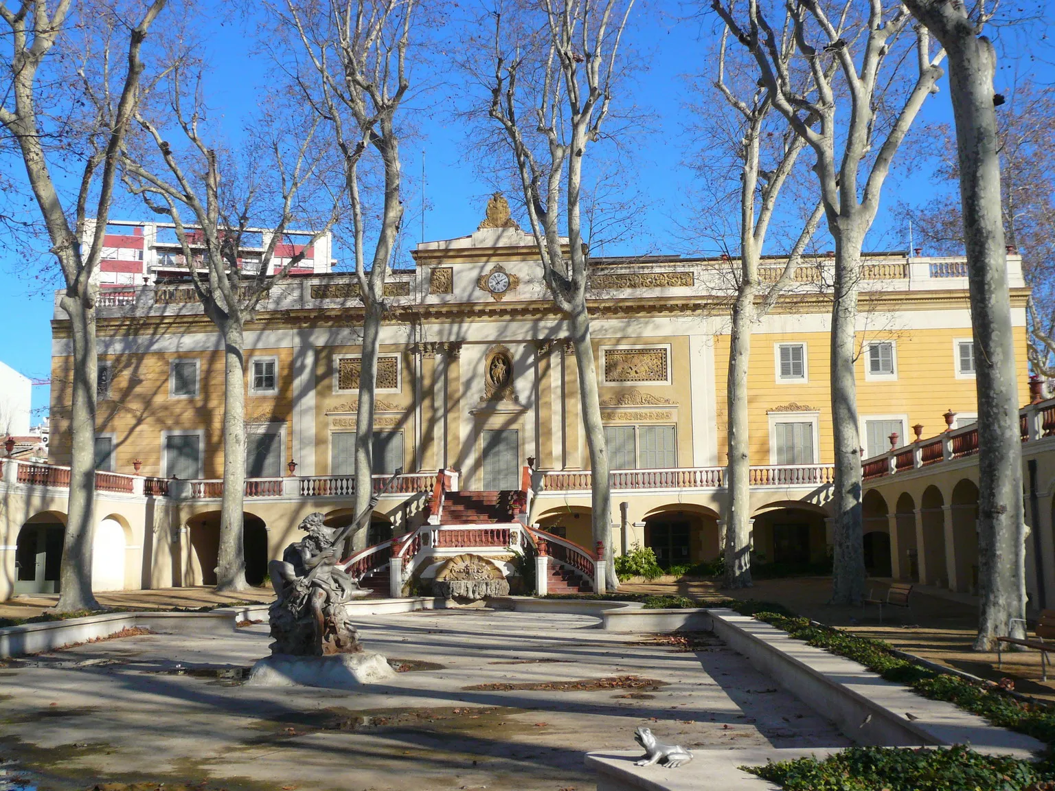 Photo showing: Palau Falguera, a Sant Feliu de Llobregat, Catalunya.