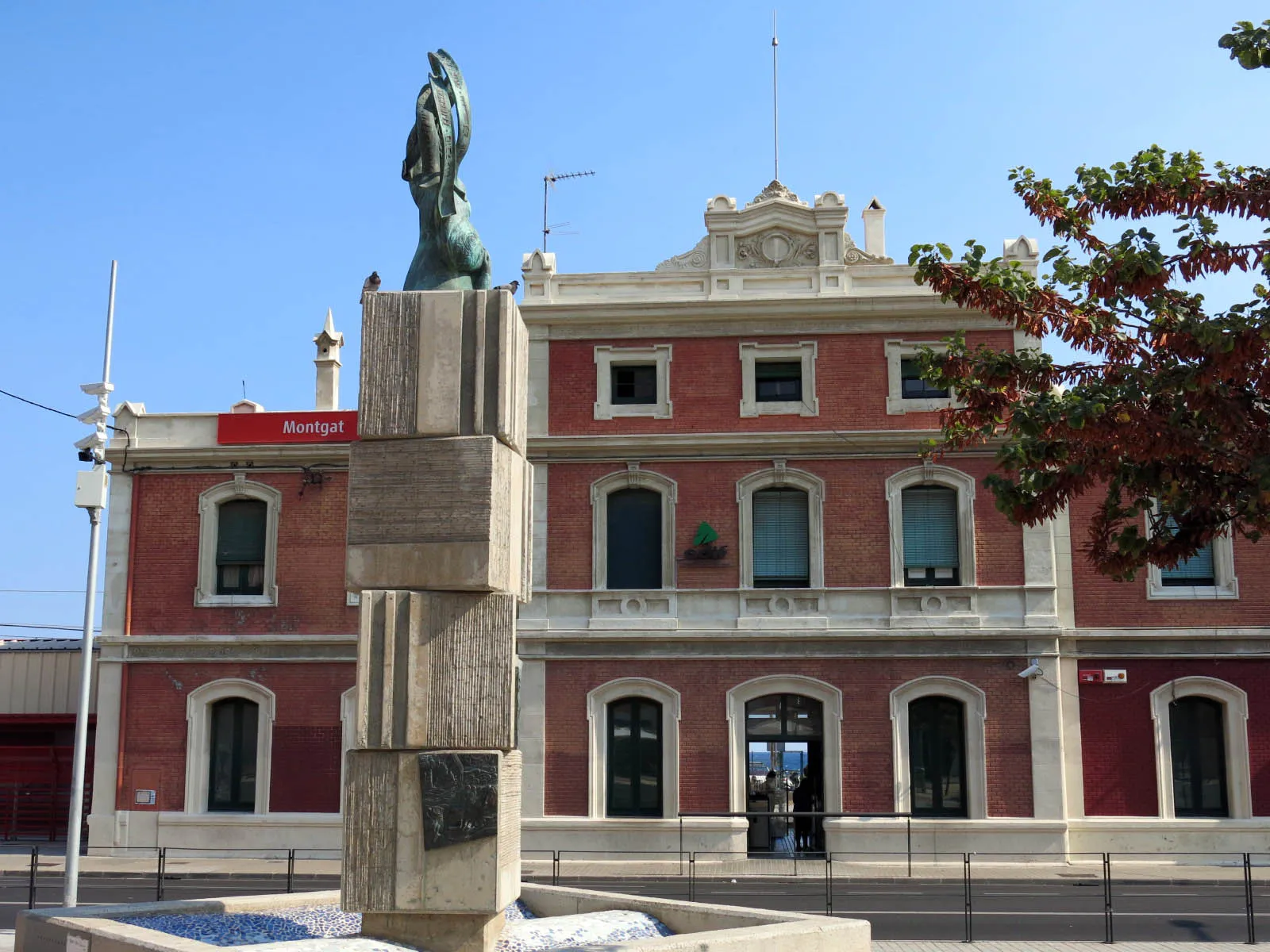 Photo showing: Estació de Montgat