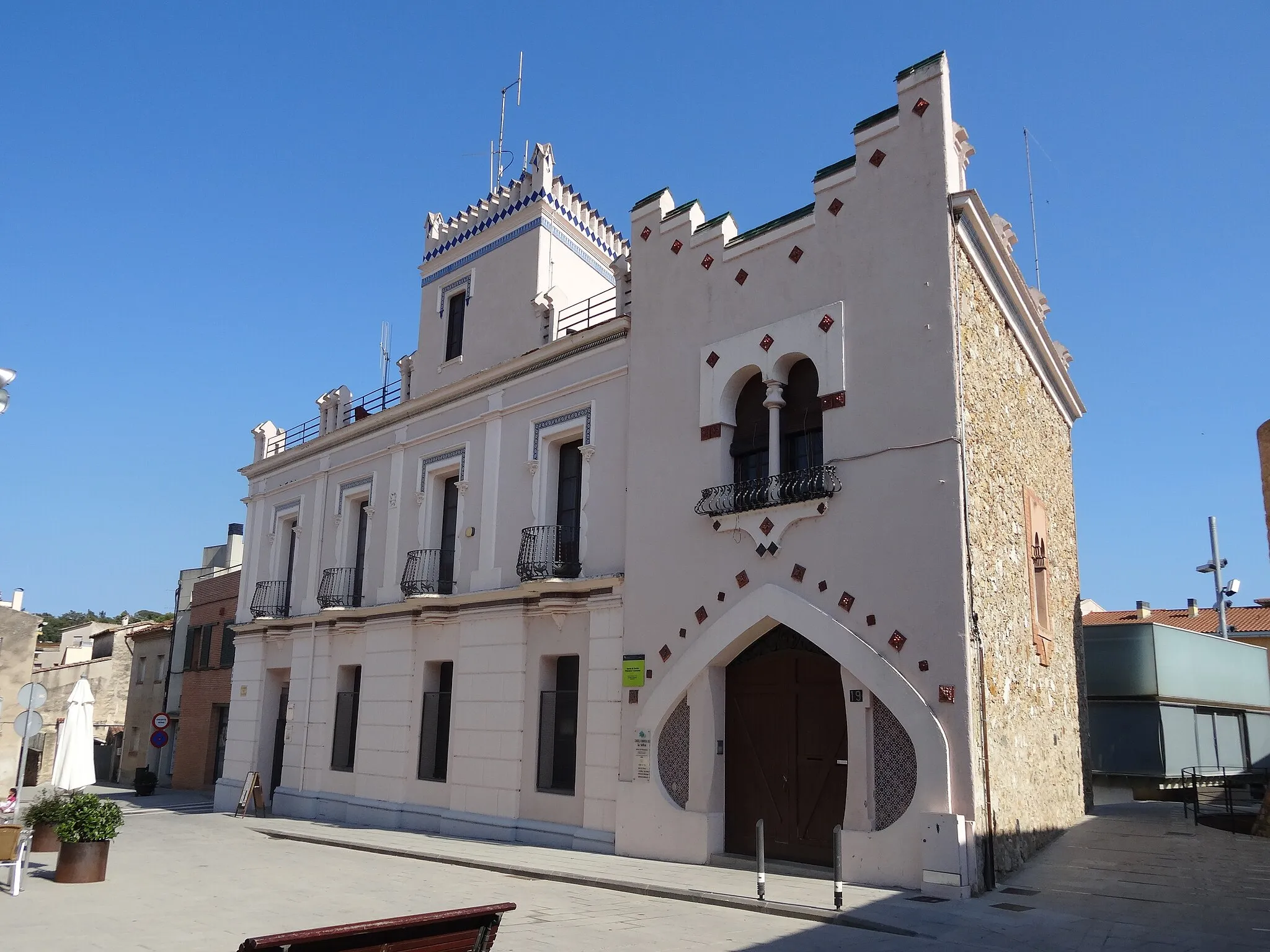 Photo showing: Casa Rosa (Caldes de Malavella)