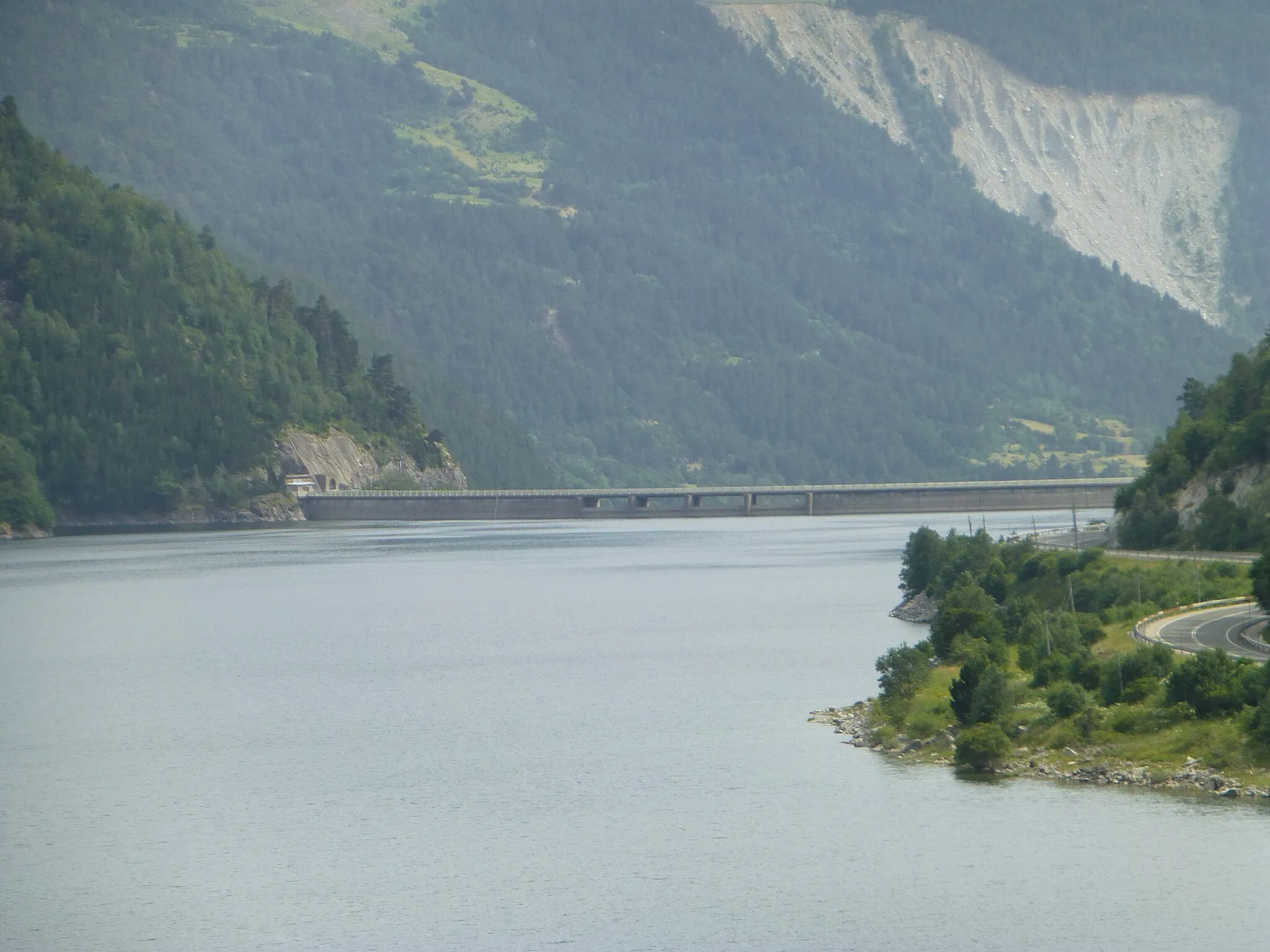 Photo showing: Embalse de Baserca. Ribagorza, España.