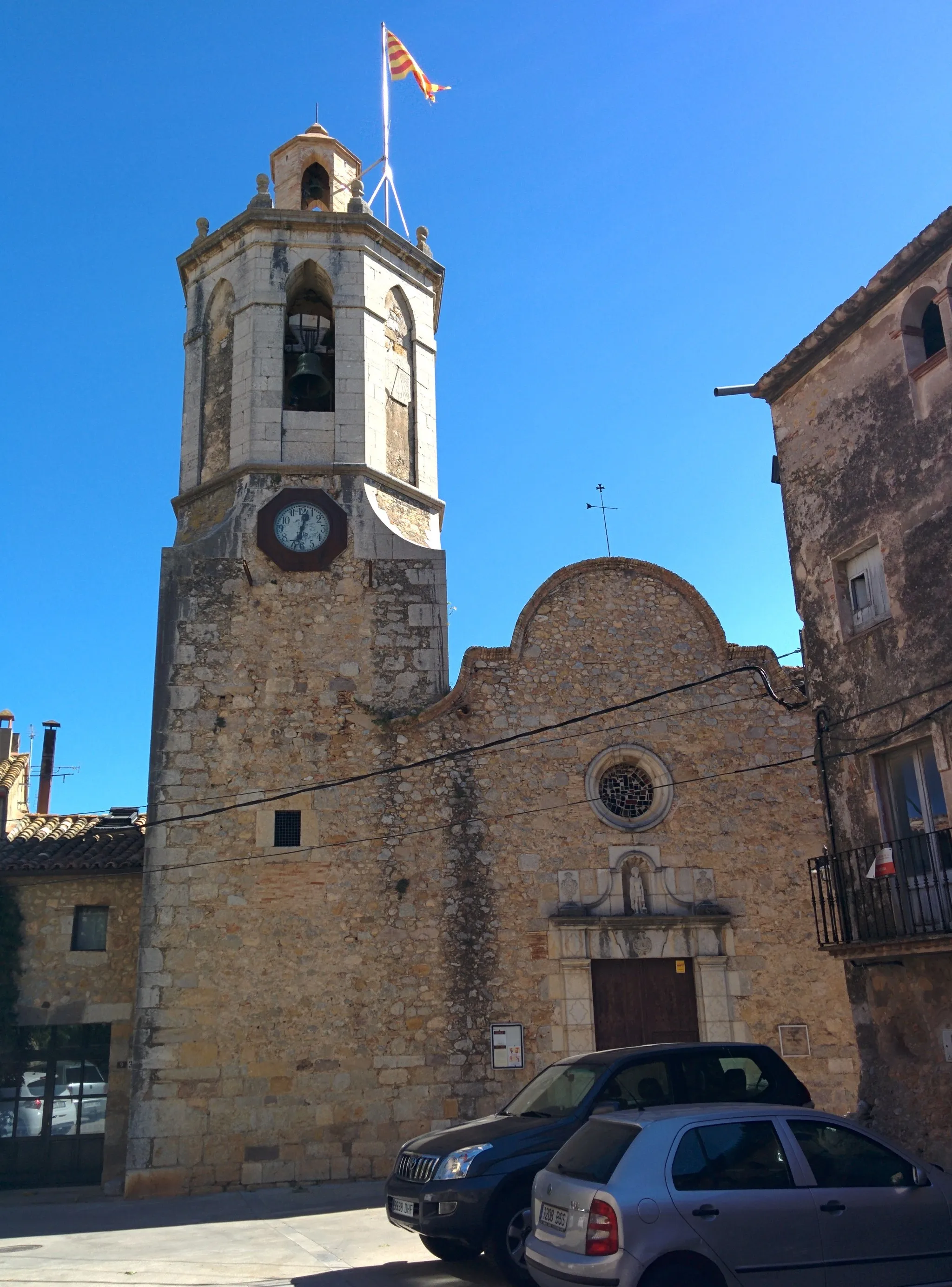 Photo showing: Església de Sant Maurici (Sant Mori)