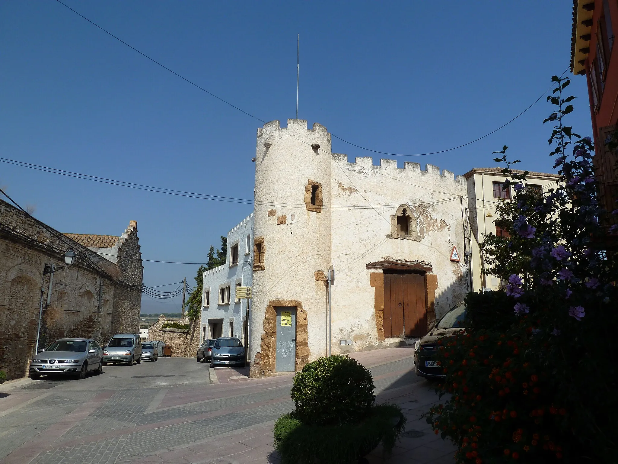 Photo showing: Casa al carrer del Cementiri, 2, de Bellvei