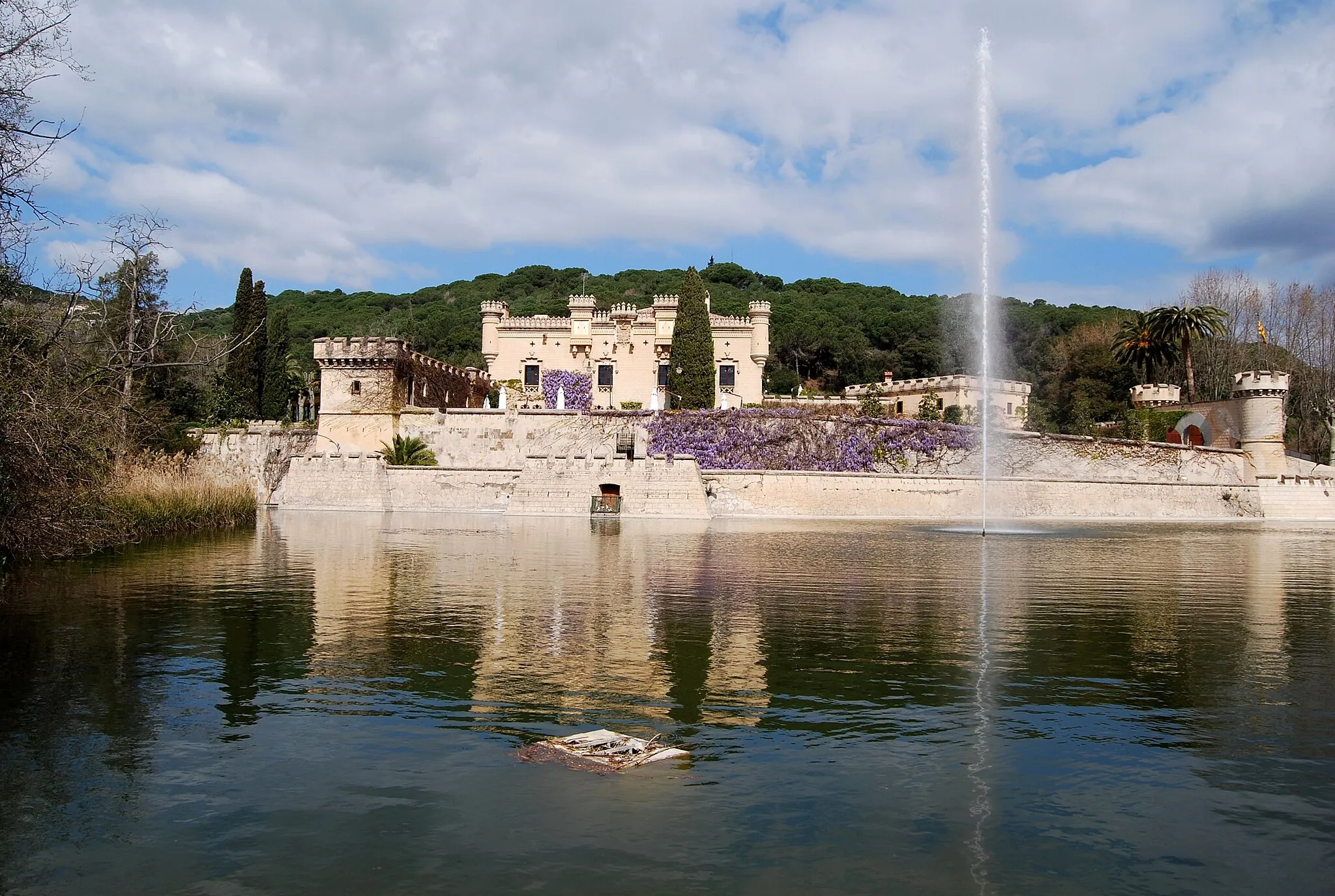 Photo showing: Can Jalpí Castle, at Arenys de Munt (Catalonia)