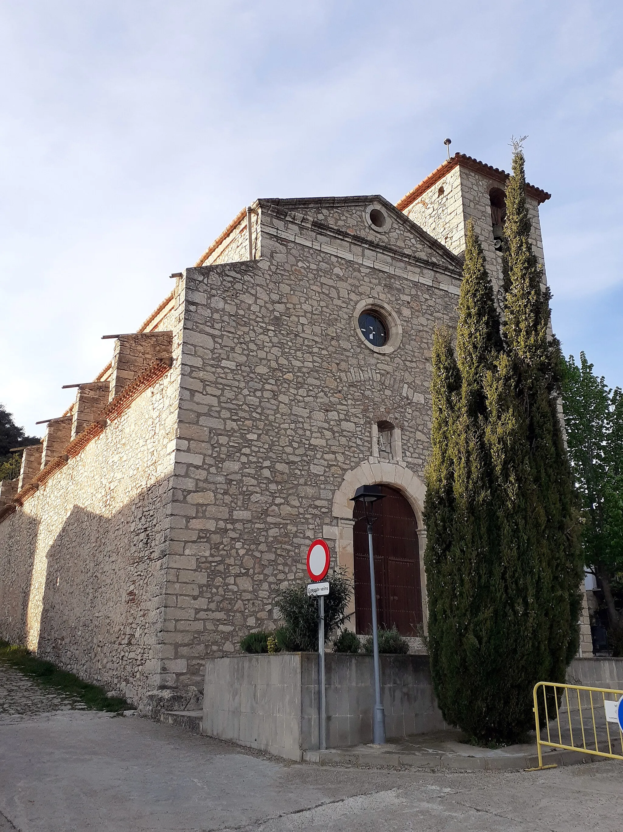 Photo showing: Església parroquial de Sant Miquel (l'Albiol)