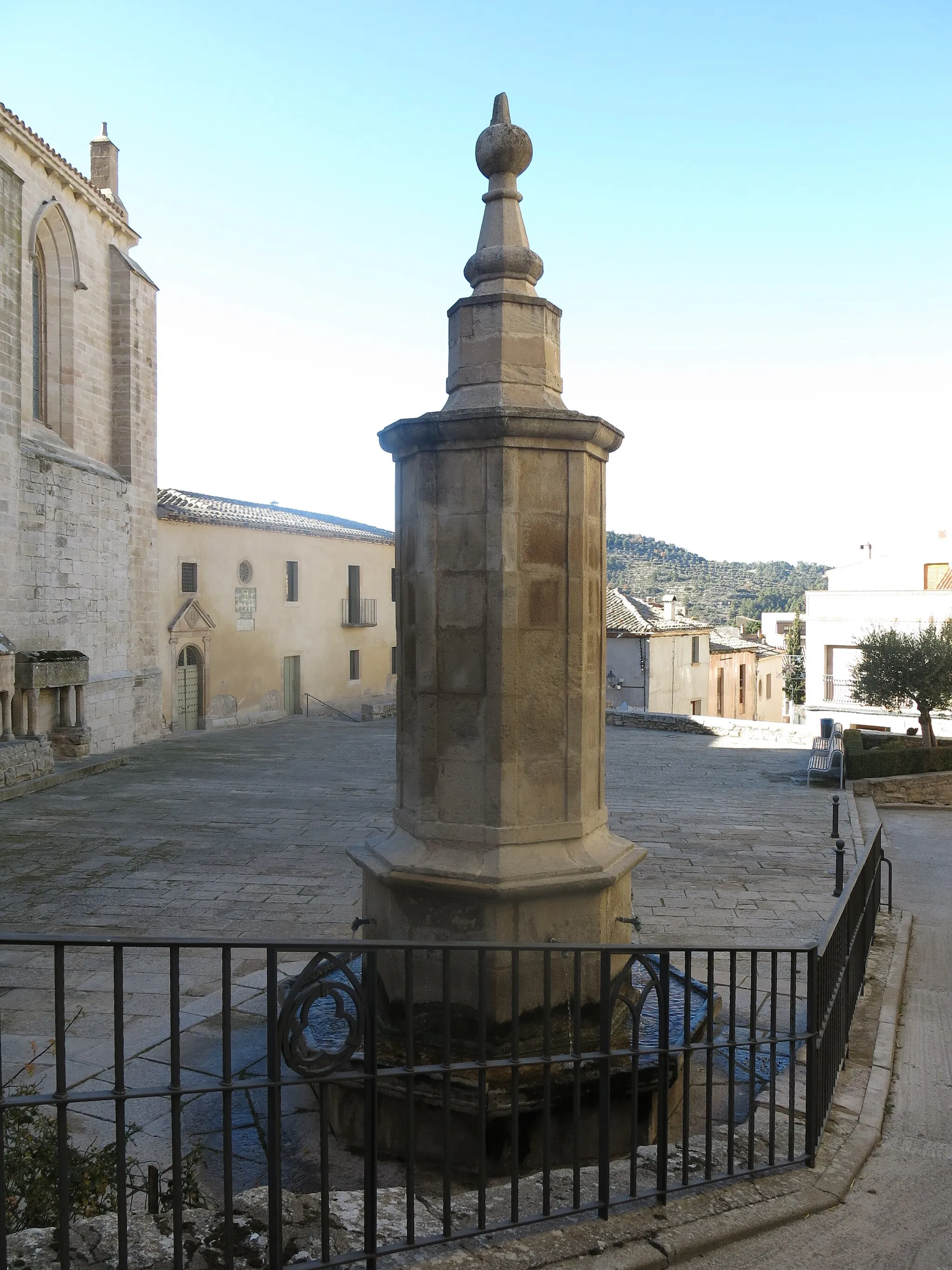 Photo showing: Font de la Plaça (Vallbona de les Monges)