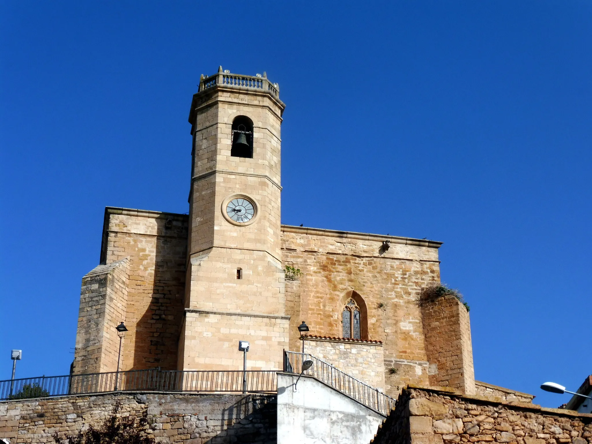 Photo showing: Església parroquial de Santa Maria de Preixana

This is a photo of a building indexed in the Catalan heritage register as Bé Cultural d'Interès Local (BCIL) under the reference IPA-30929.