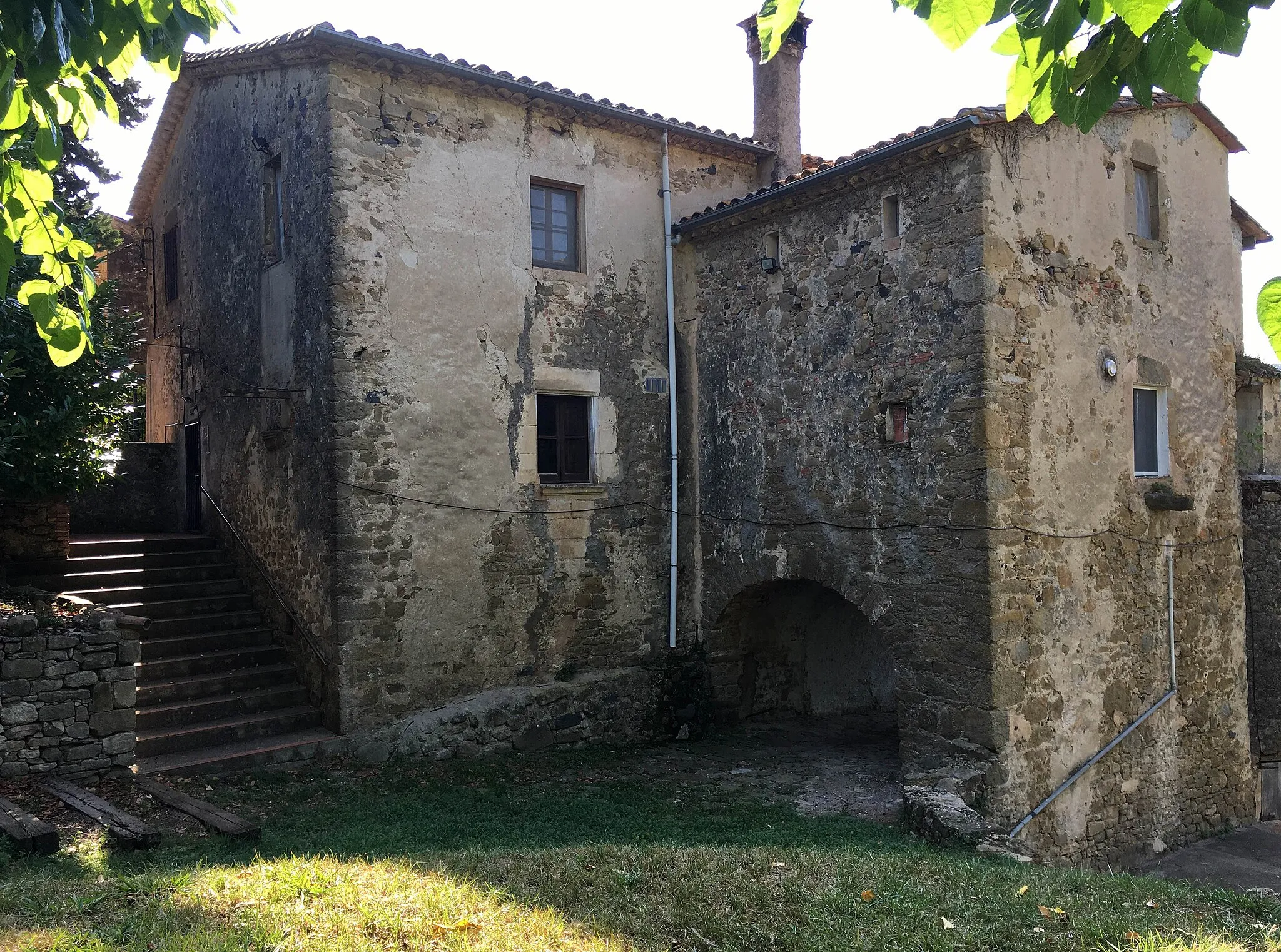 Photo showing: Rectoria de Sant Martí (Sant Martí de Llémena)