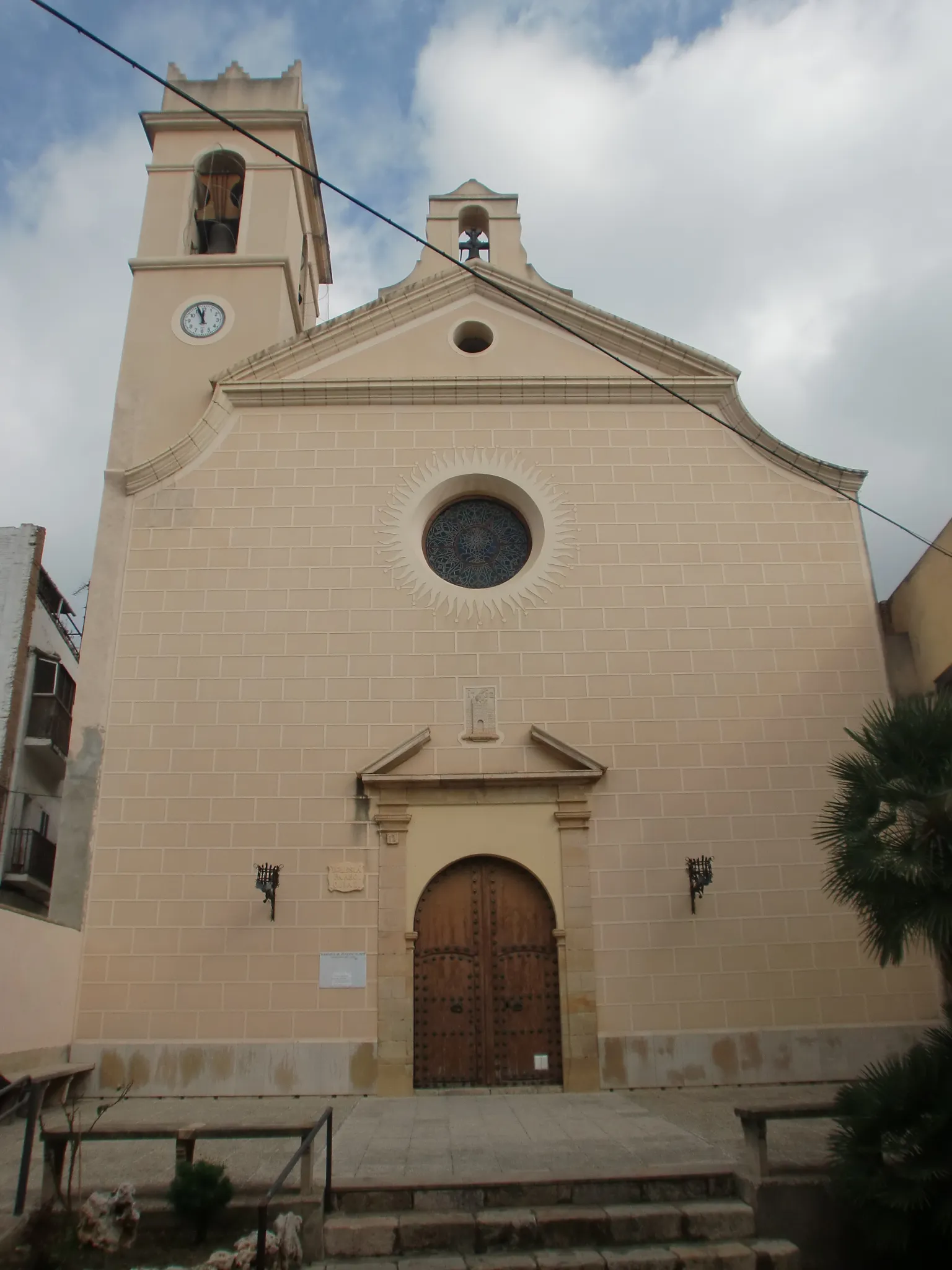 Photo showing: Església parroquial de Sant Vicenç (Castellvell del Camp)