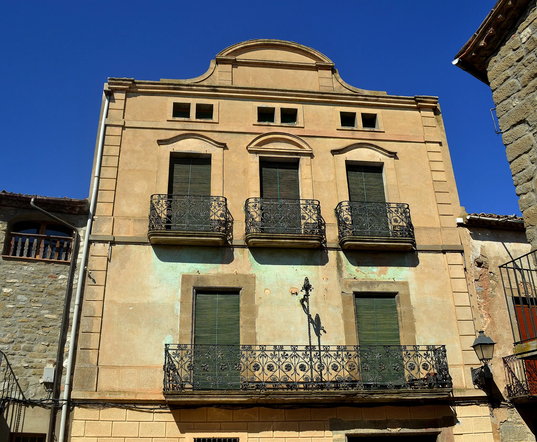 Photo showing: Cal Lluís (Torrefeta i Florejacs)