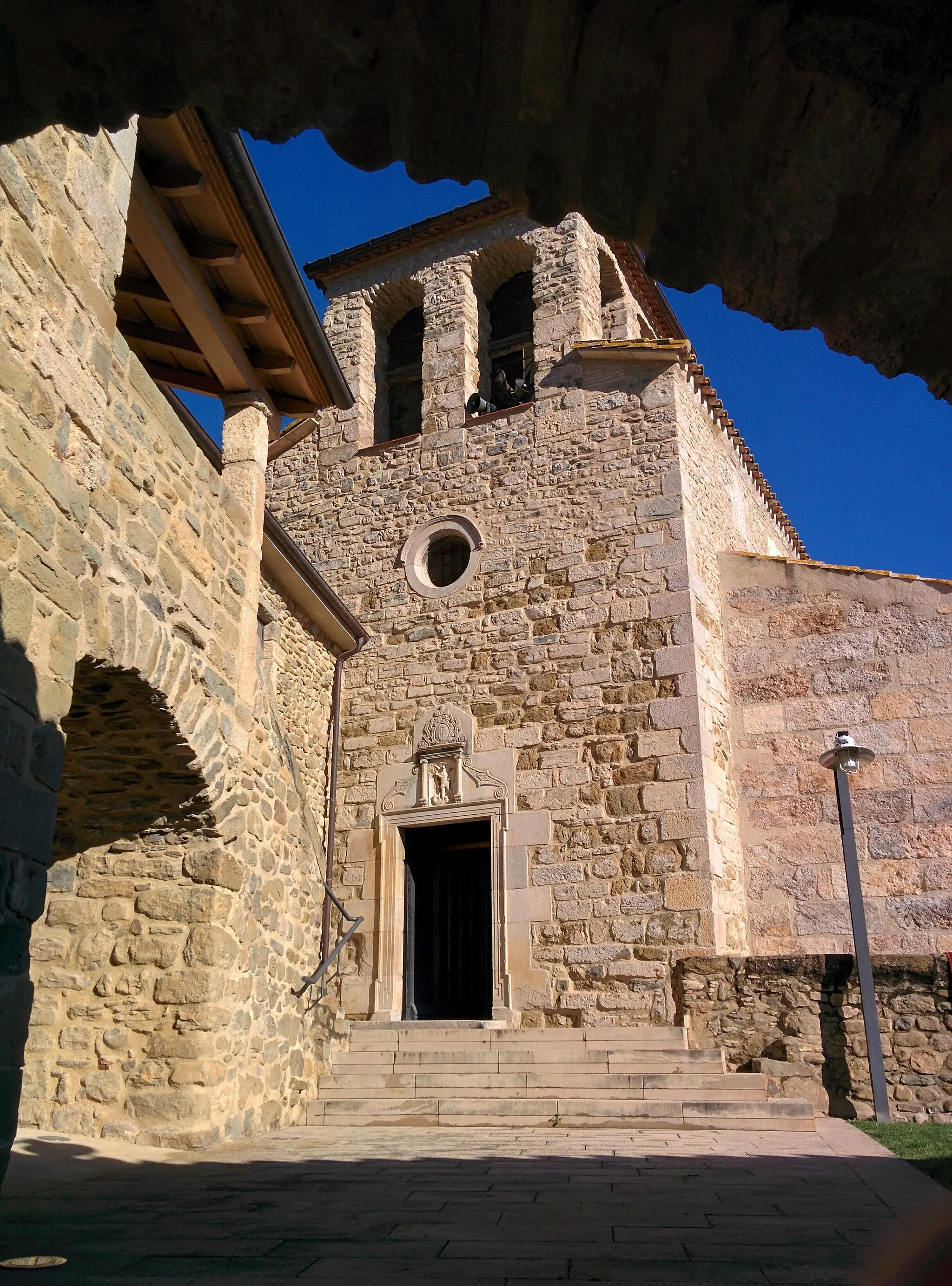 Photo showing: Església parroquial de Sant Miquel (Palol de Revardit)