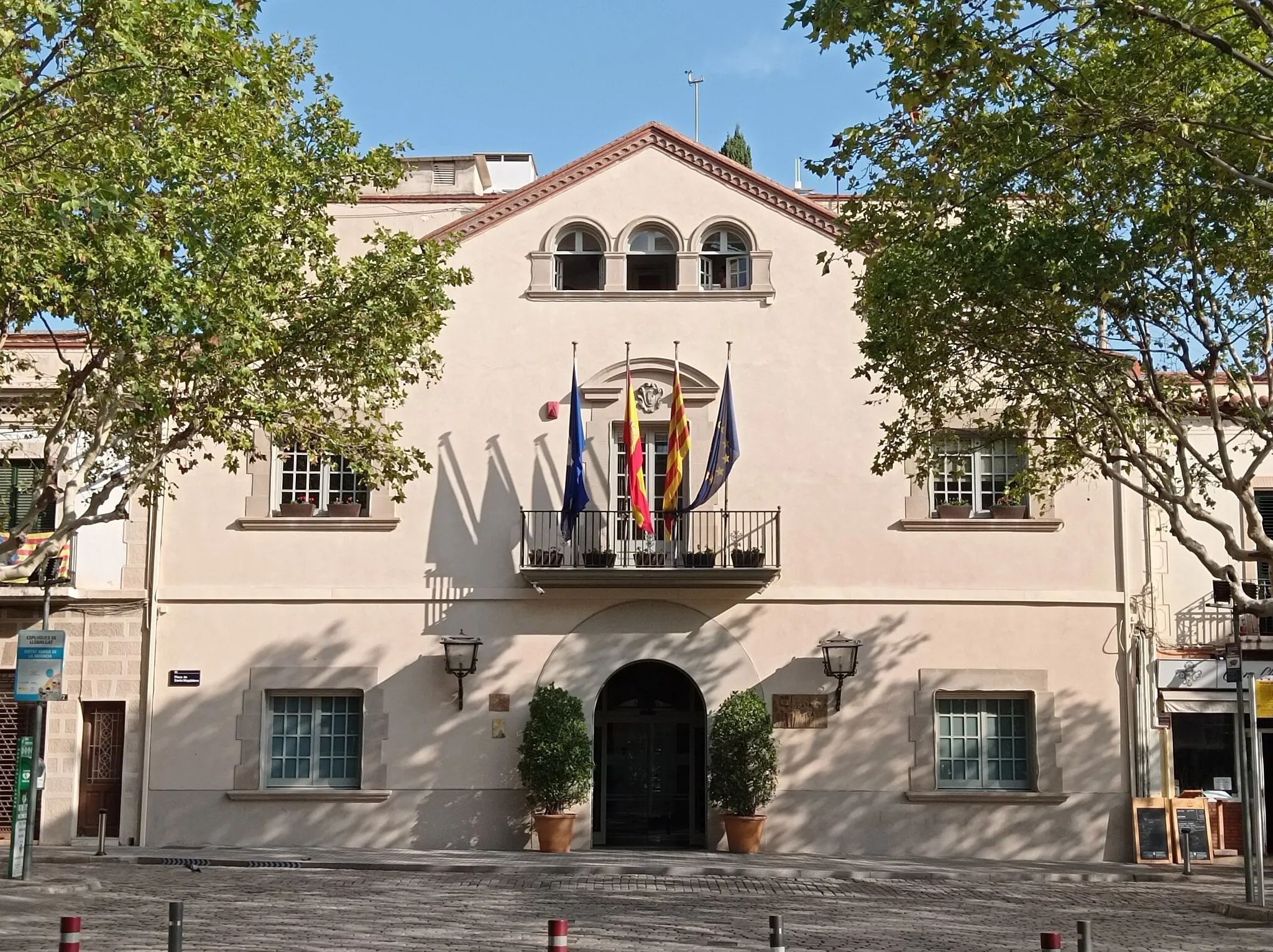 Photo showing: Ayuntamiento de Esplugues