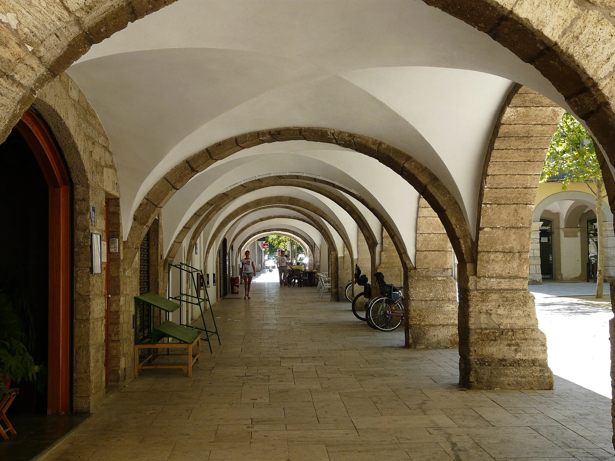 Photo showing: Plaça Major, o la Plaça. Pl. Major (Banyoles).