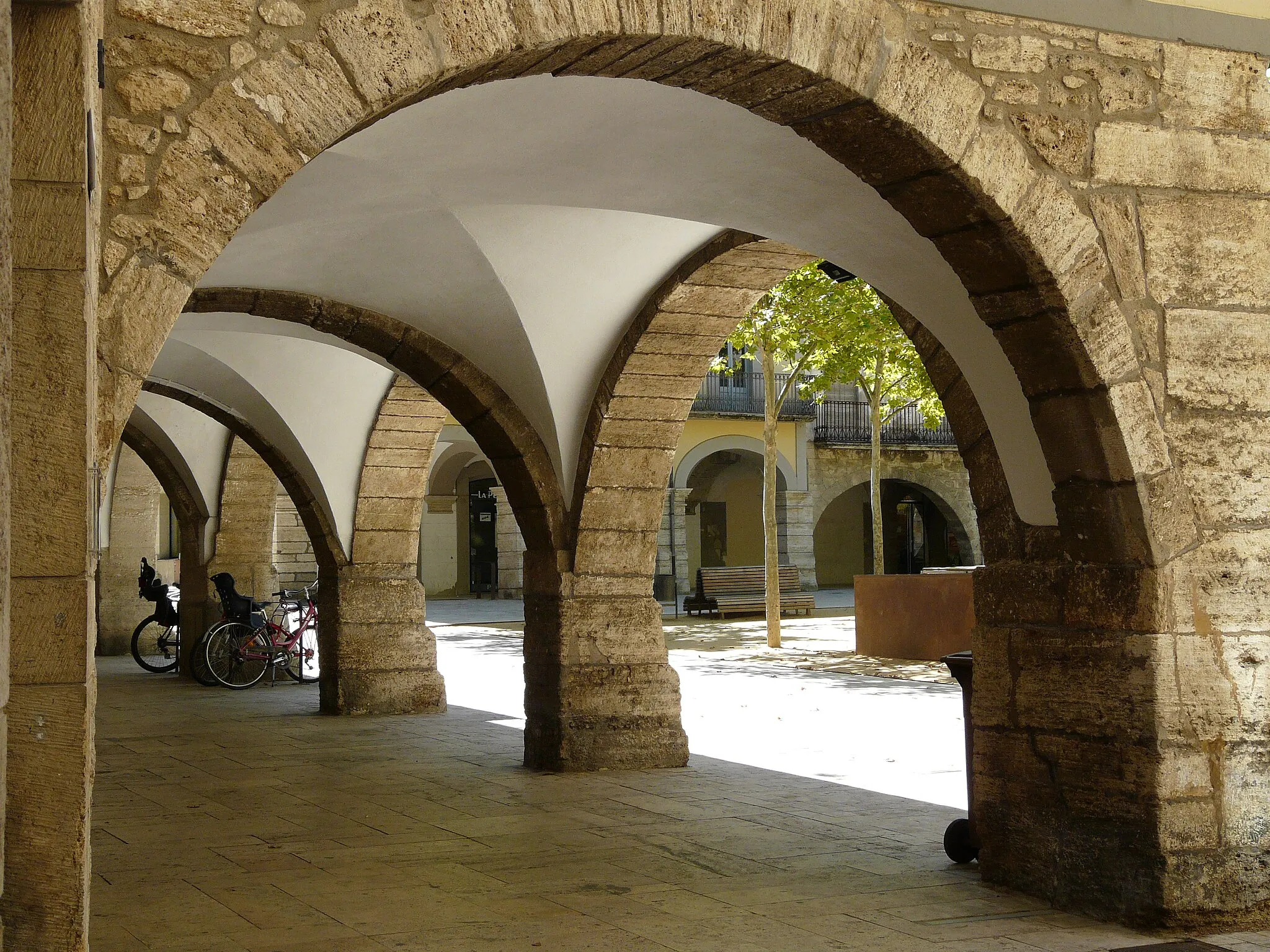 Photo showing: Plaça Major, o la Plaça. Pl. Major (Banyoles).