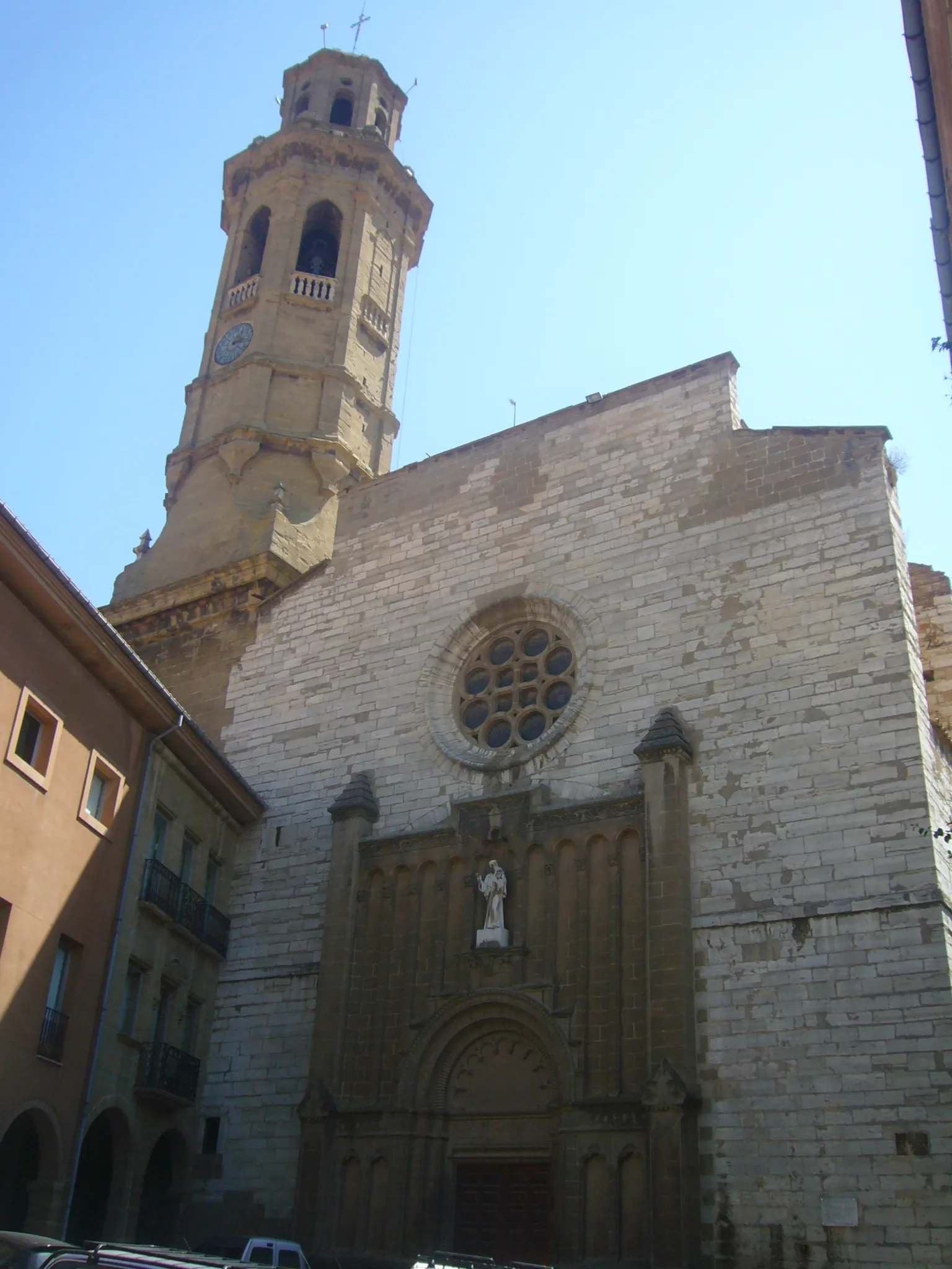 Photo showing: St James church (Calaf)